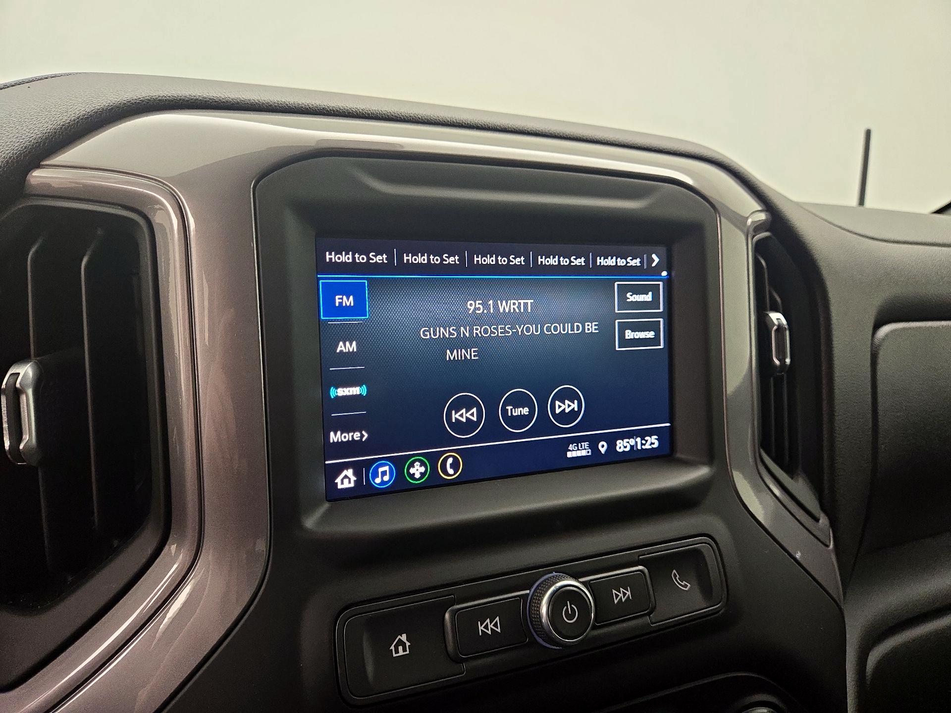 Thumbnail: 2022 Chevrolet Silverado 1500 - 15