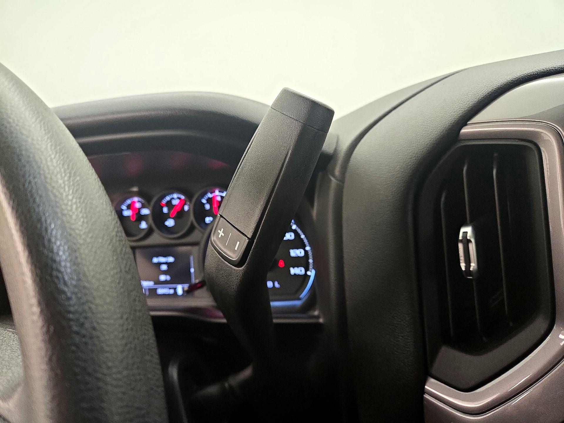 Thumbnail: 2022 Chevrolet Silverado 1500 - 17
