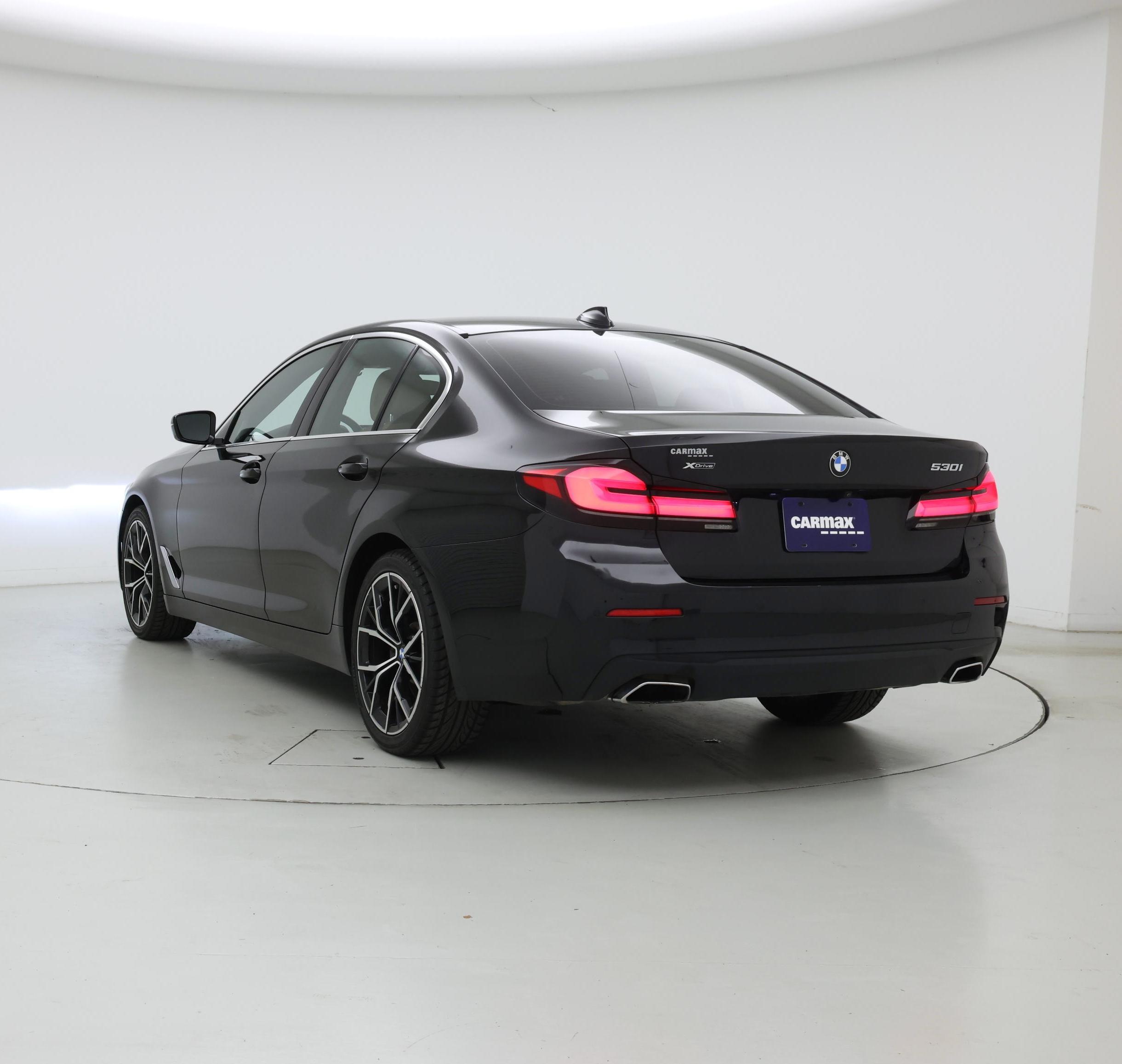 Thumbnail: 2021 BMW 5 Series - 2