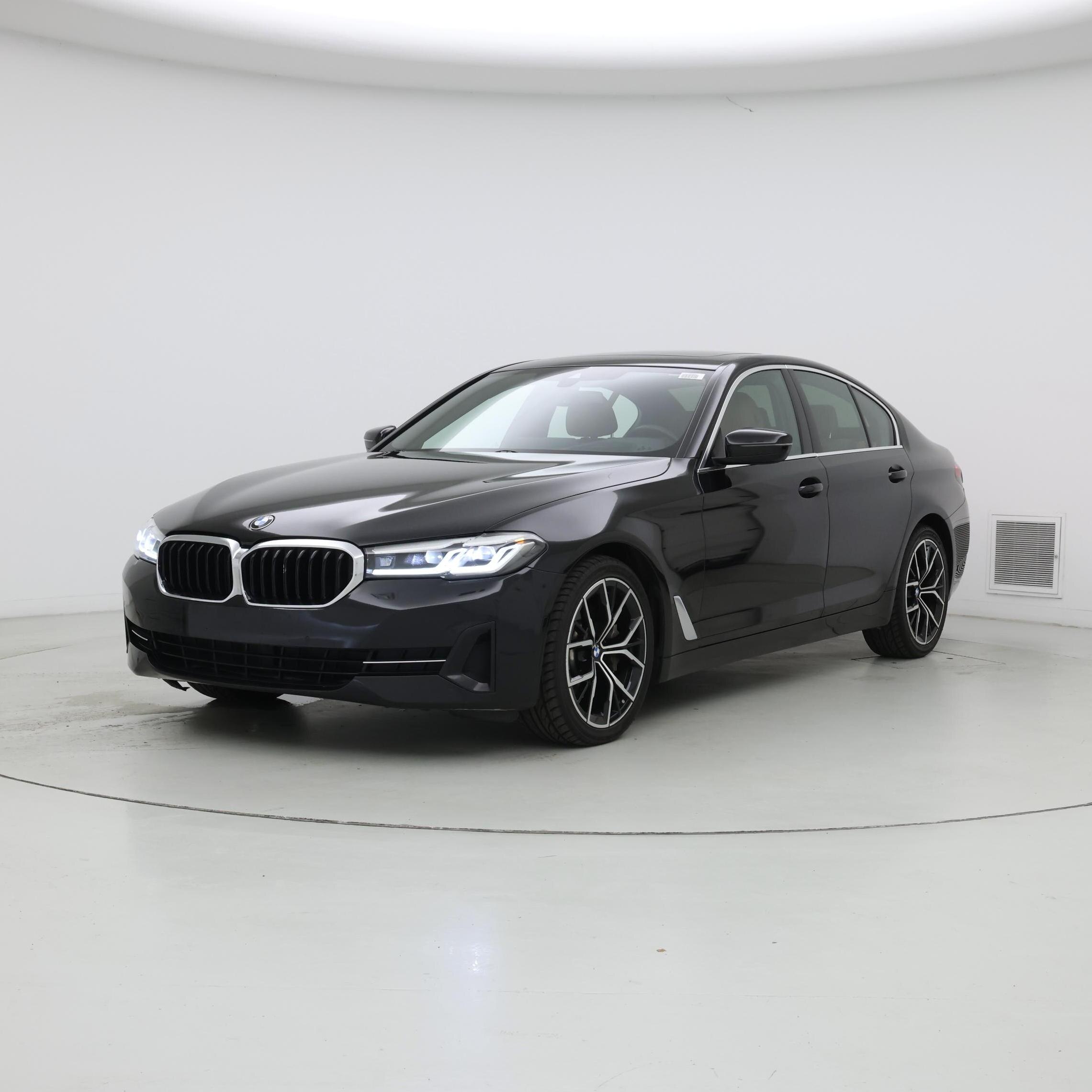 Thumbnail: 2021 BMW 5 Series - 4