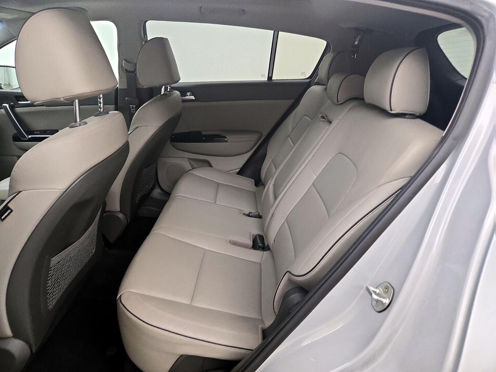 Thumbnail: 2018 Kia Sportage - 20