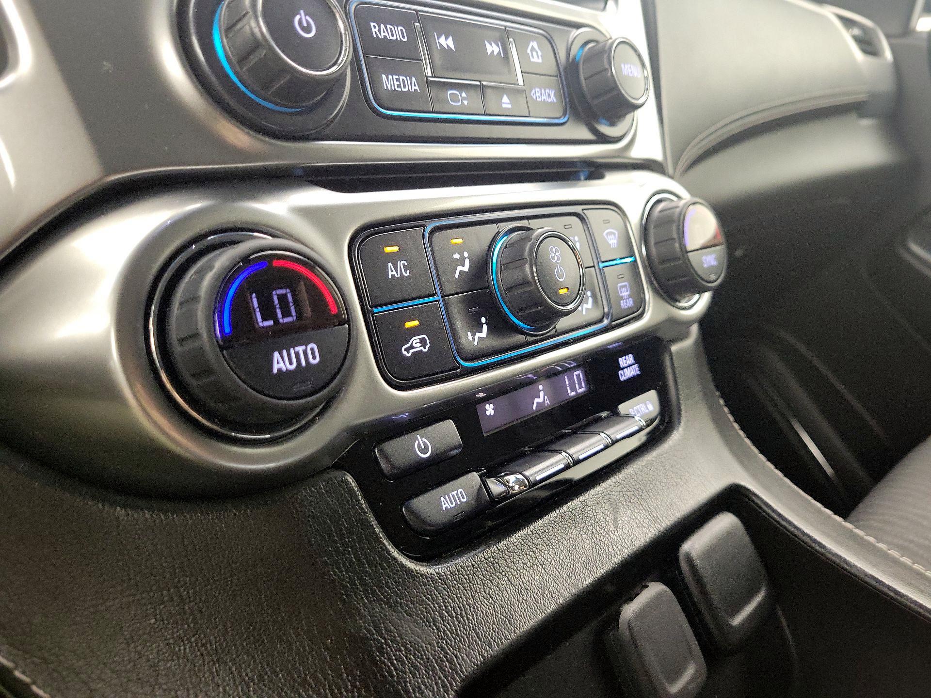 Thumbnail: 2019 Chevrolet Tahoe - 16