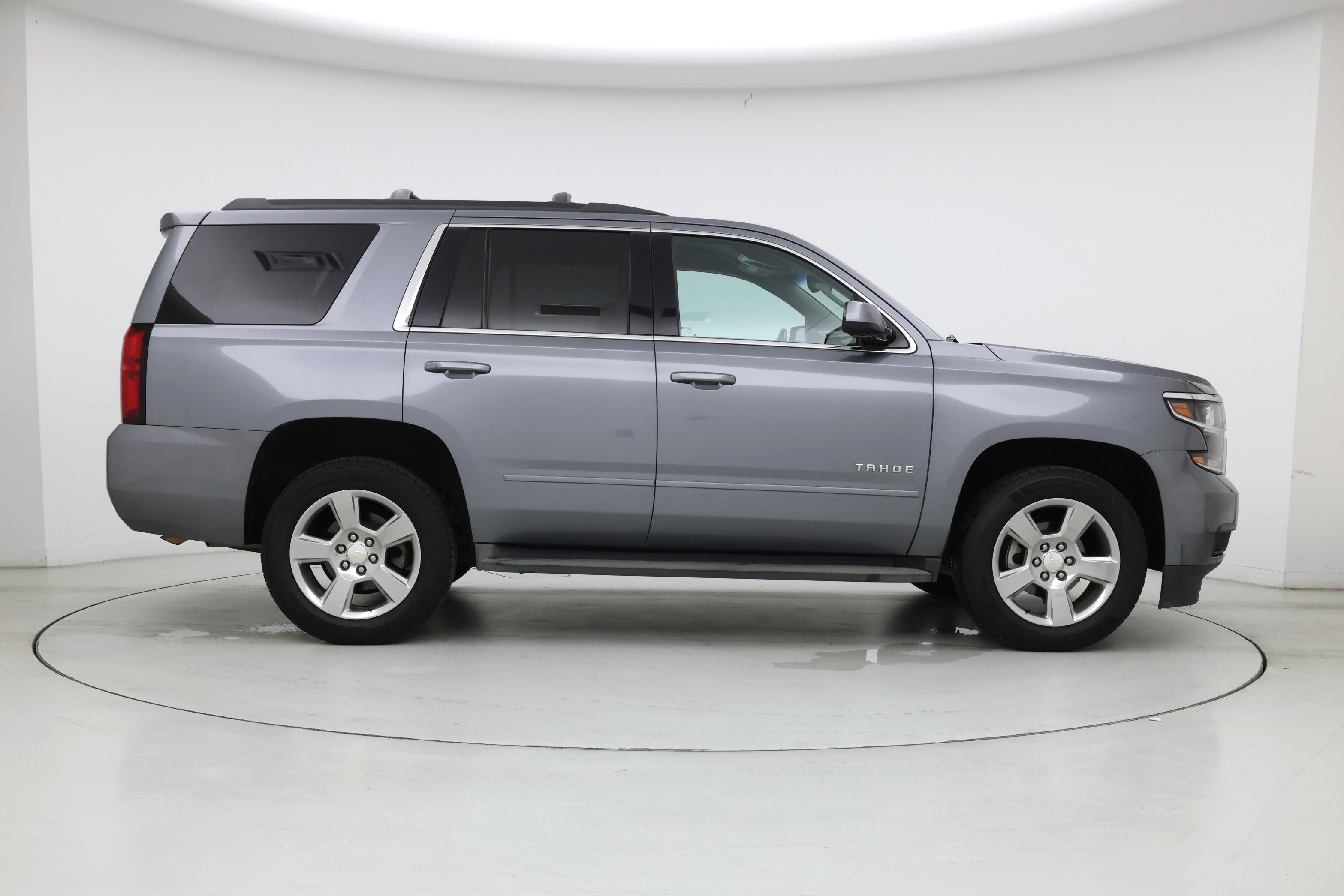 Thumbnail: 2019 Chevrolet Tahoe - 7
