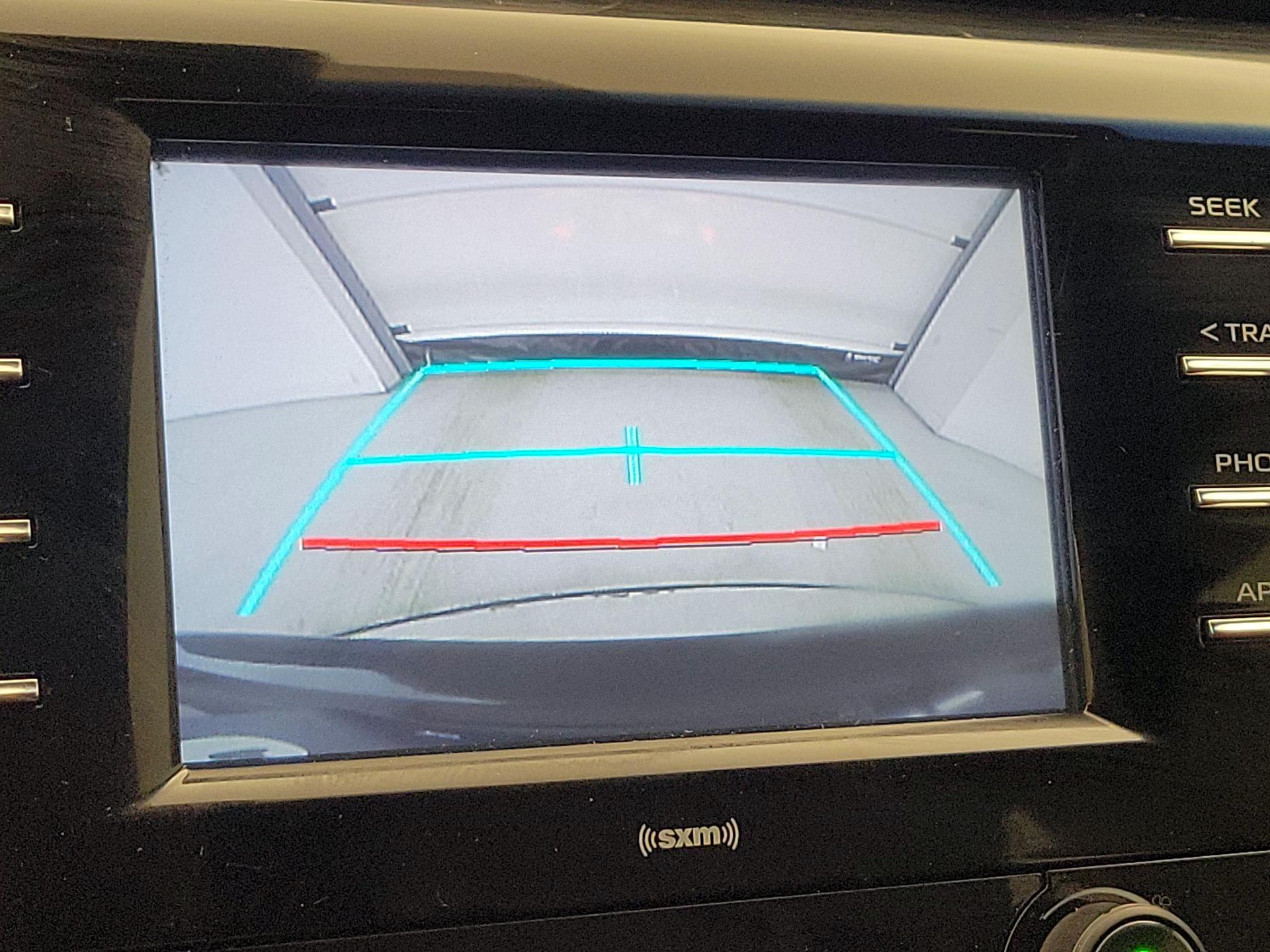 Thumbnail: 2020 Toyota Camry - 14