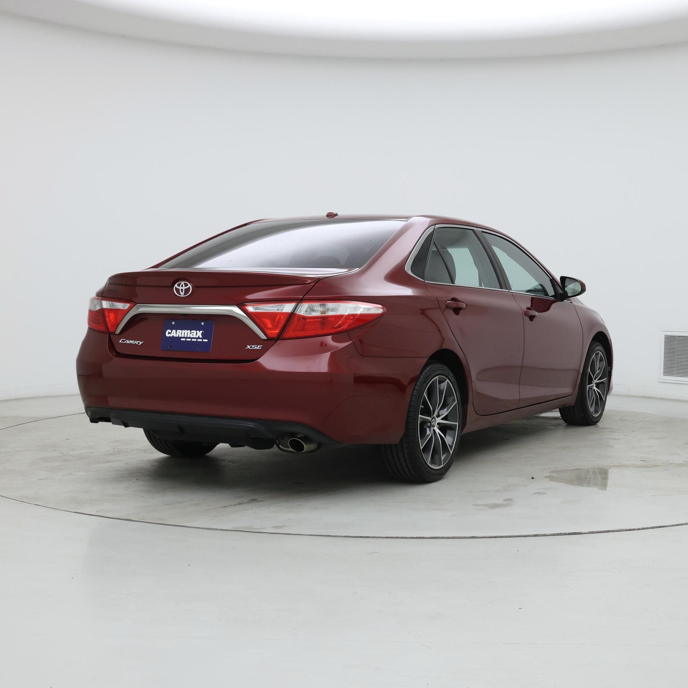 Thumbnail: 2016 Toyota Camry - 8