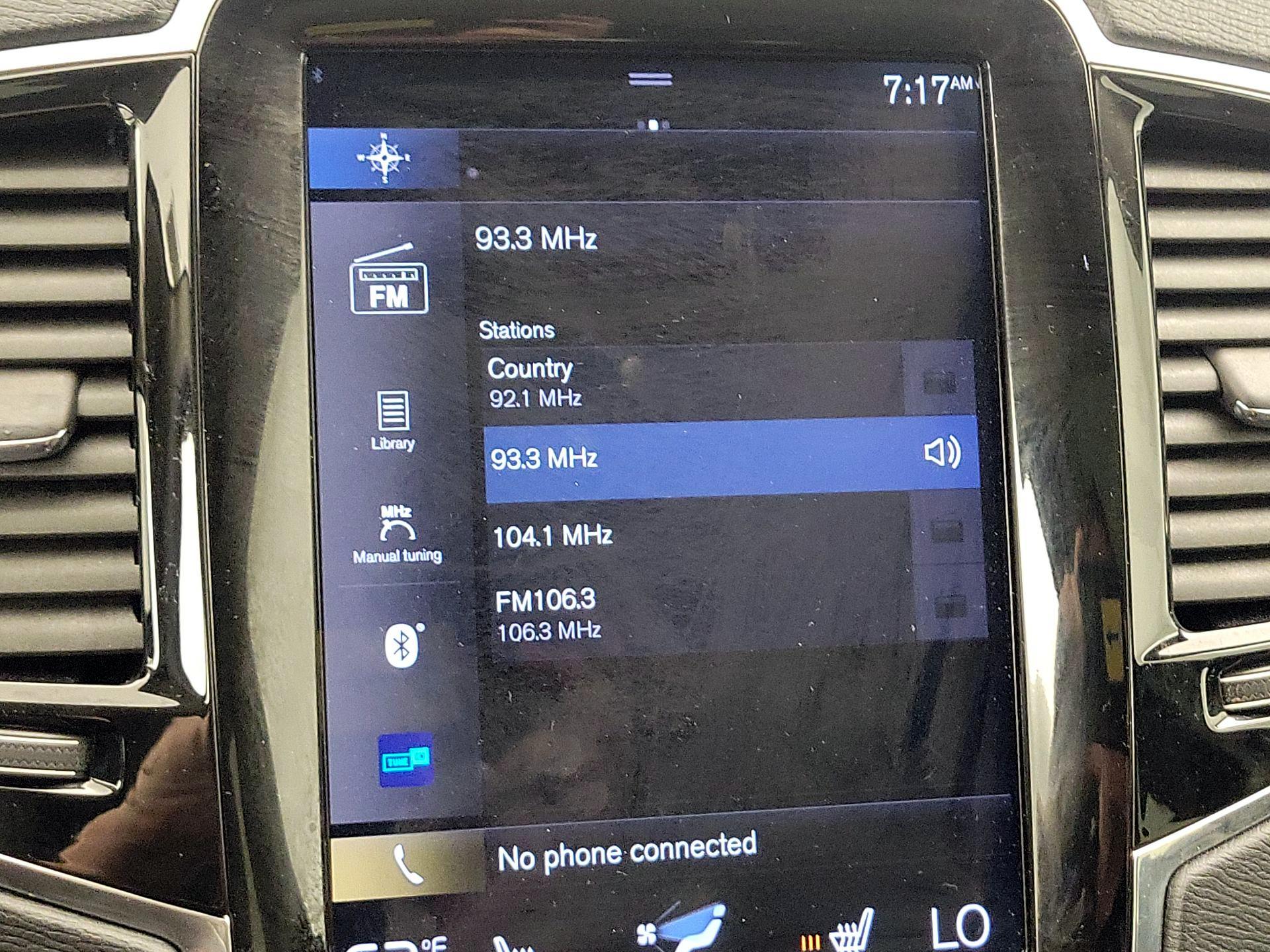 Thumbnail: 2018 Volvo XC90 - 16