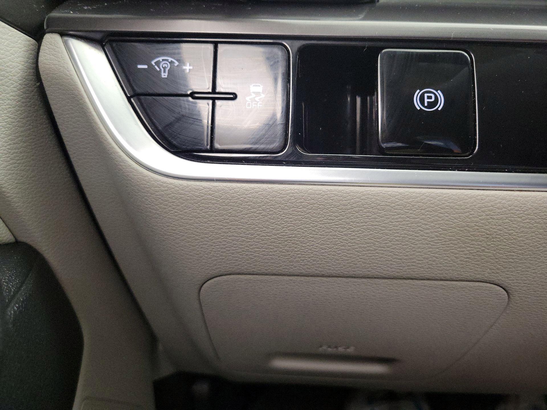 Thumbnail: 2024 Kia Sportage - 13