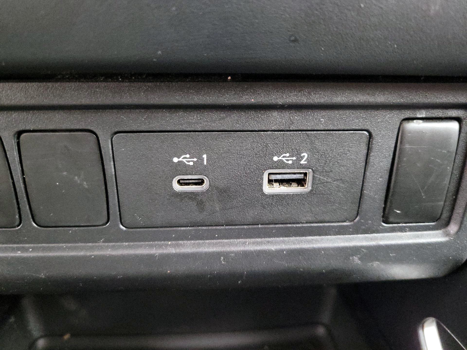 Thumbnail: 2022 Nissan Frontier - 18