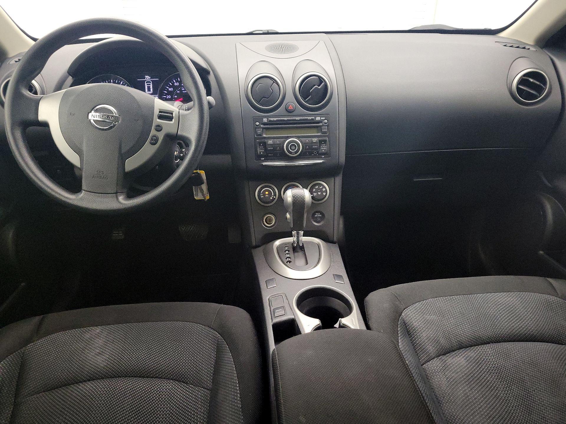 Thumbnail: 2013 Nissan Rogue - 9