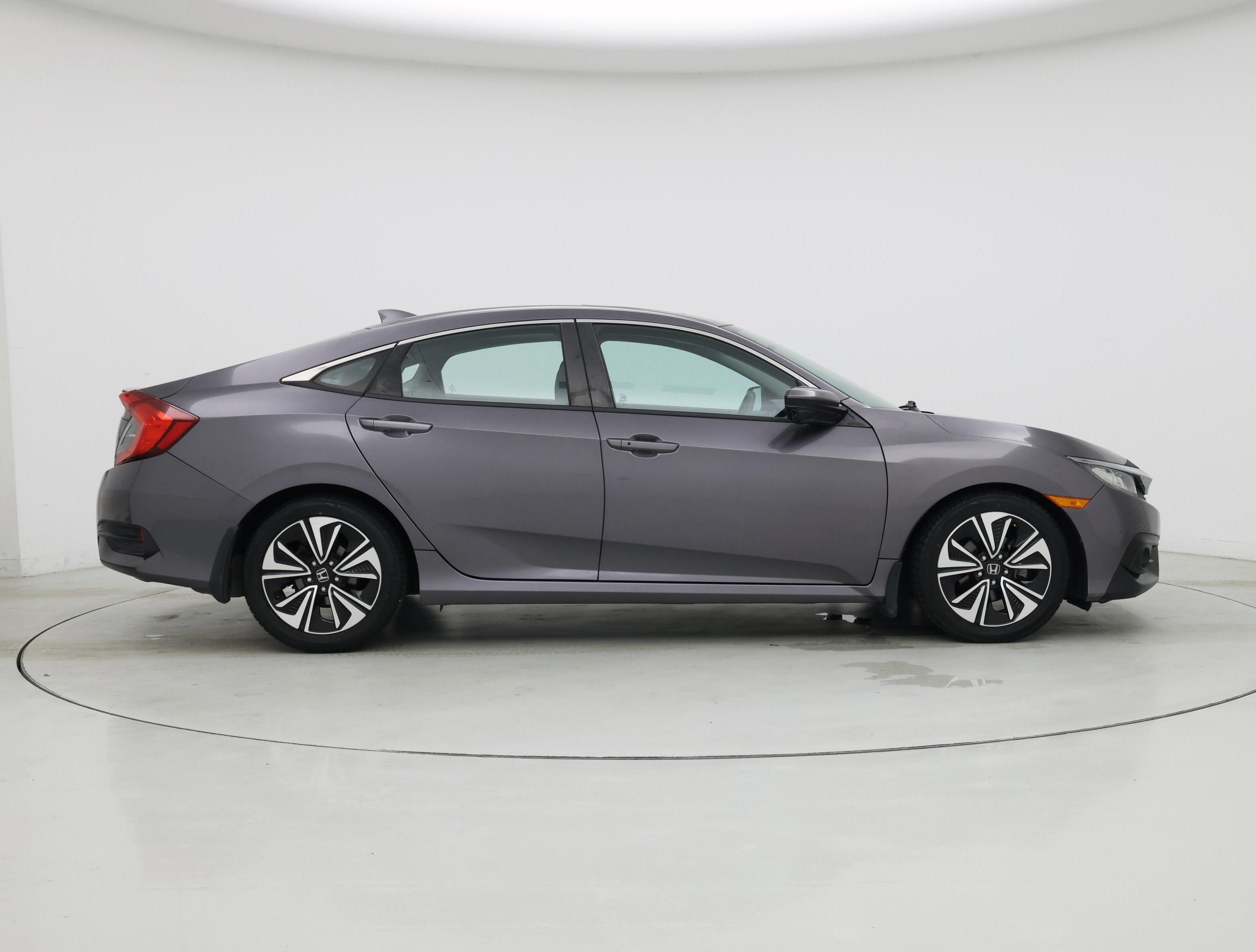 Thumbnail: 2016 Honda Civic - 7