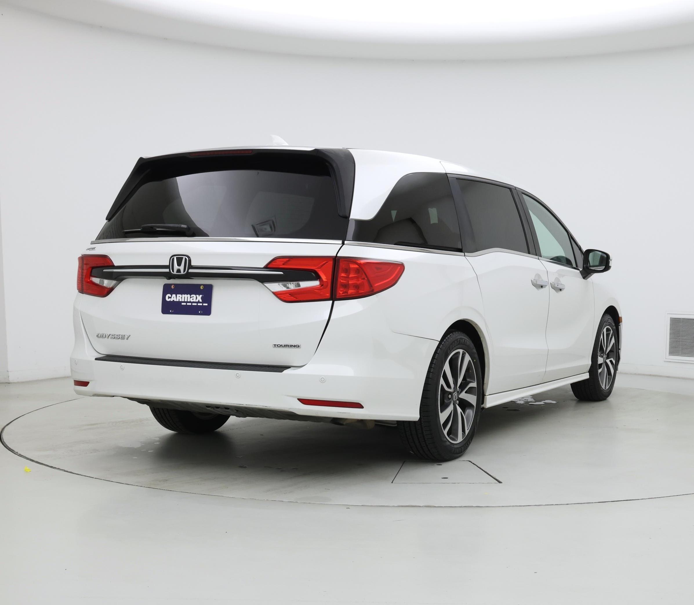 Thumbnail: 2022 Honda Odyssey - 8