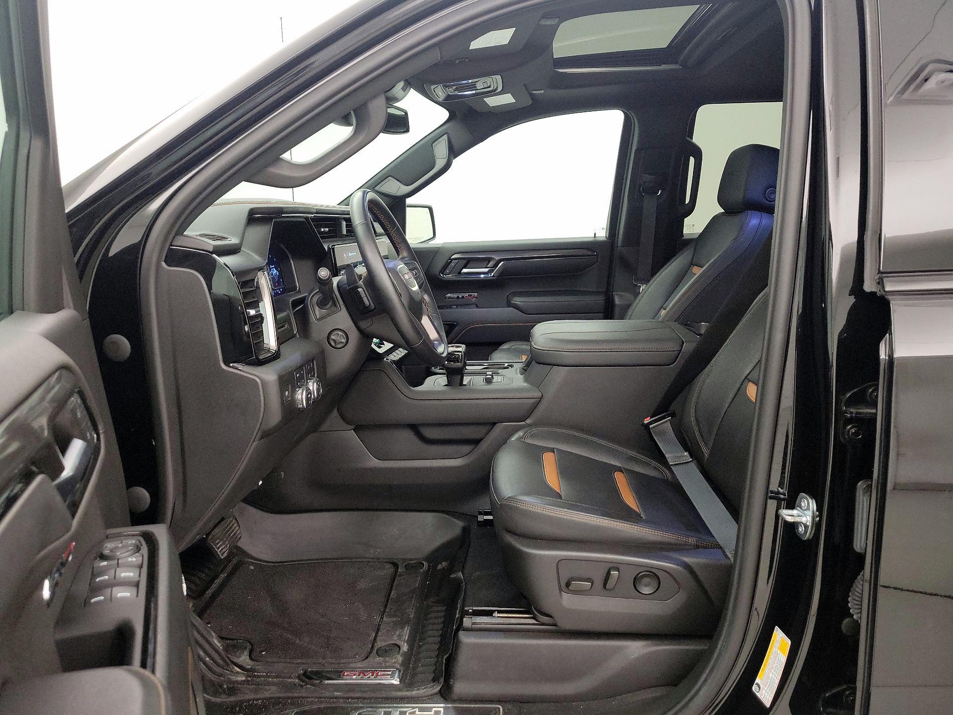 Thumbnail: 2023 GMC Sierra 1500 - 11