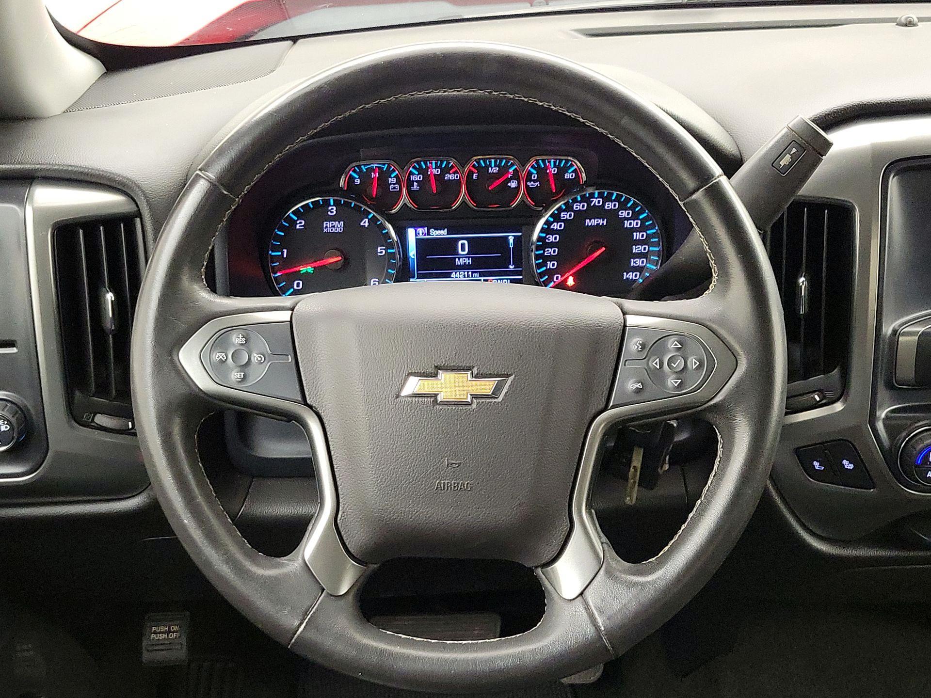 Thumbnail: 2018 Chevrolet Silverado 1500 - 10