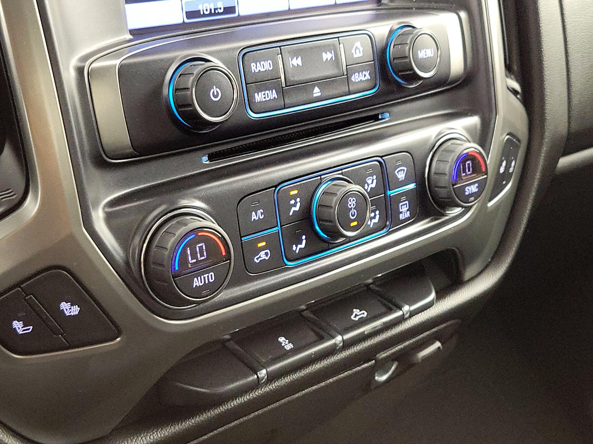 Thumbnail: 2018 Chevrolet Silverado 1500 - 16