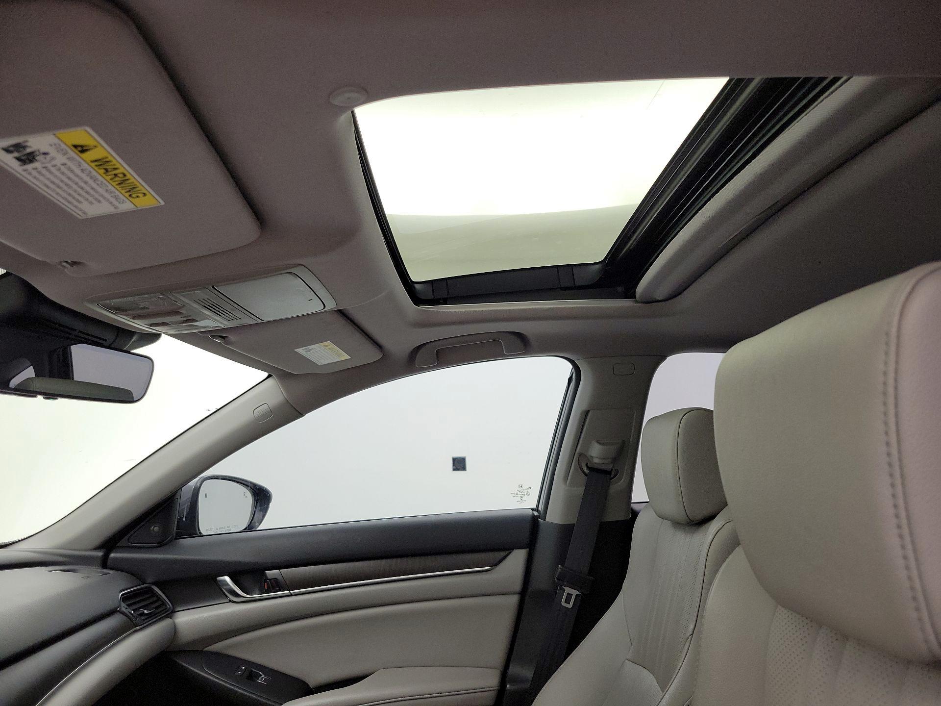 Thumbnail: 2020 Honda Accord - 19