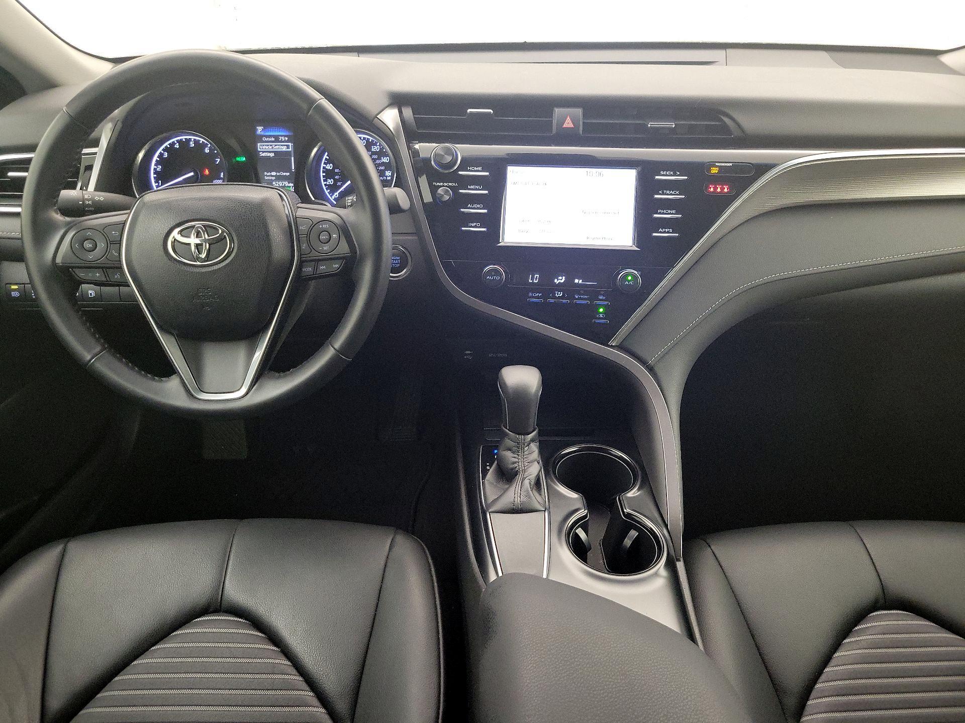 Thumbnail: 2018 Toyota Camry - 9