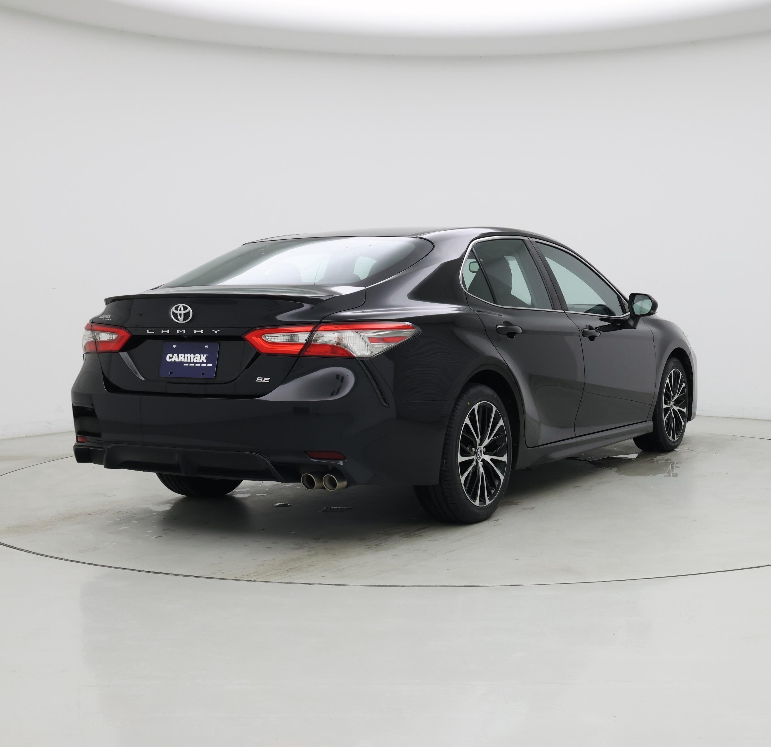 Thumbnail: 2018 Toyota Camry - 8
