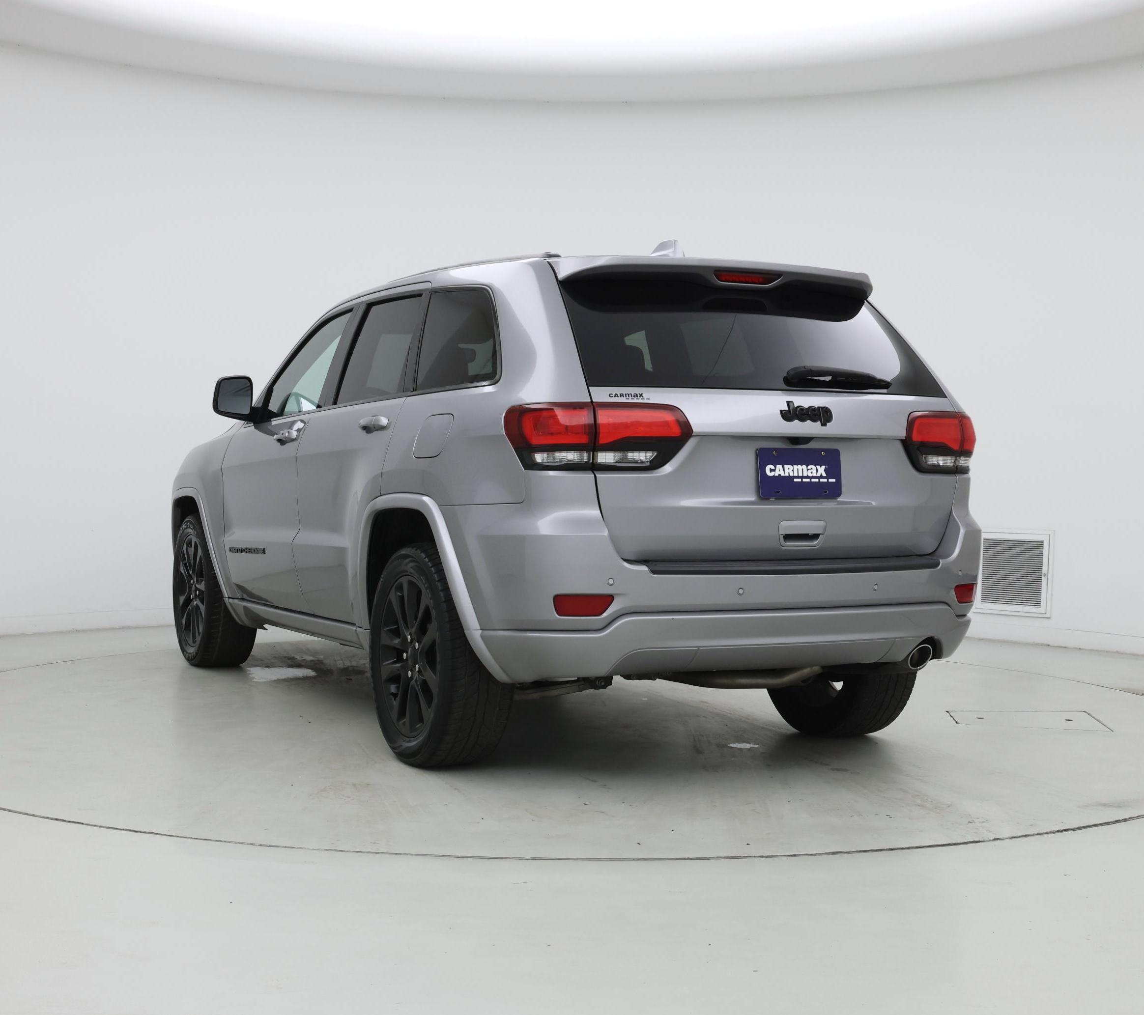Thumbnail: 2019 Jeep Grand Cherokee - 2