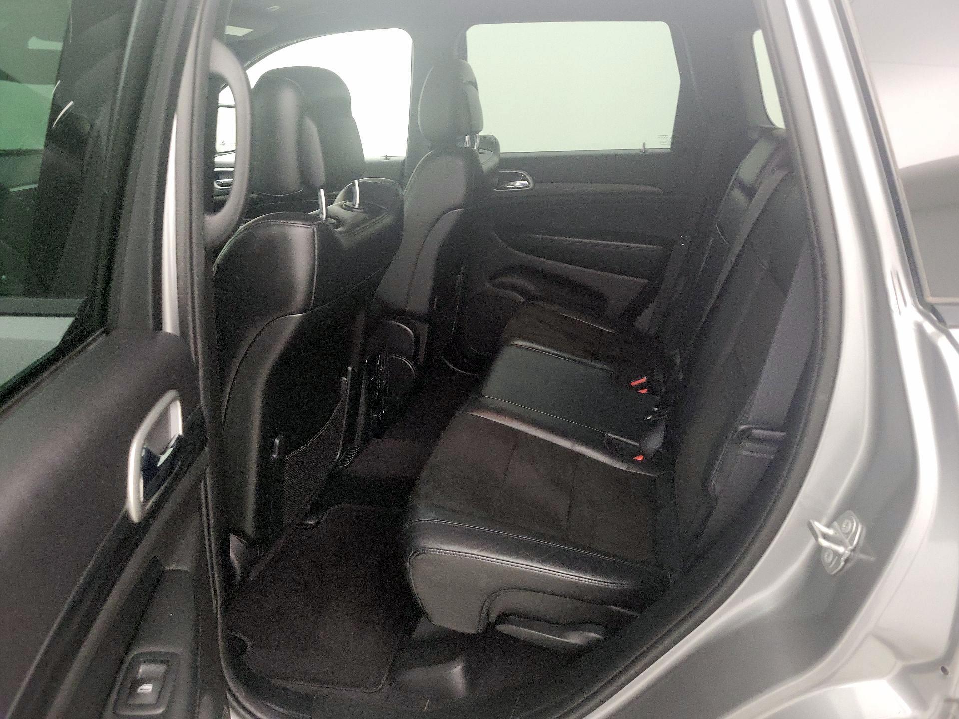 Thumbnail: 2019 Jeep Grand Cherokee - 19