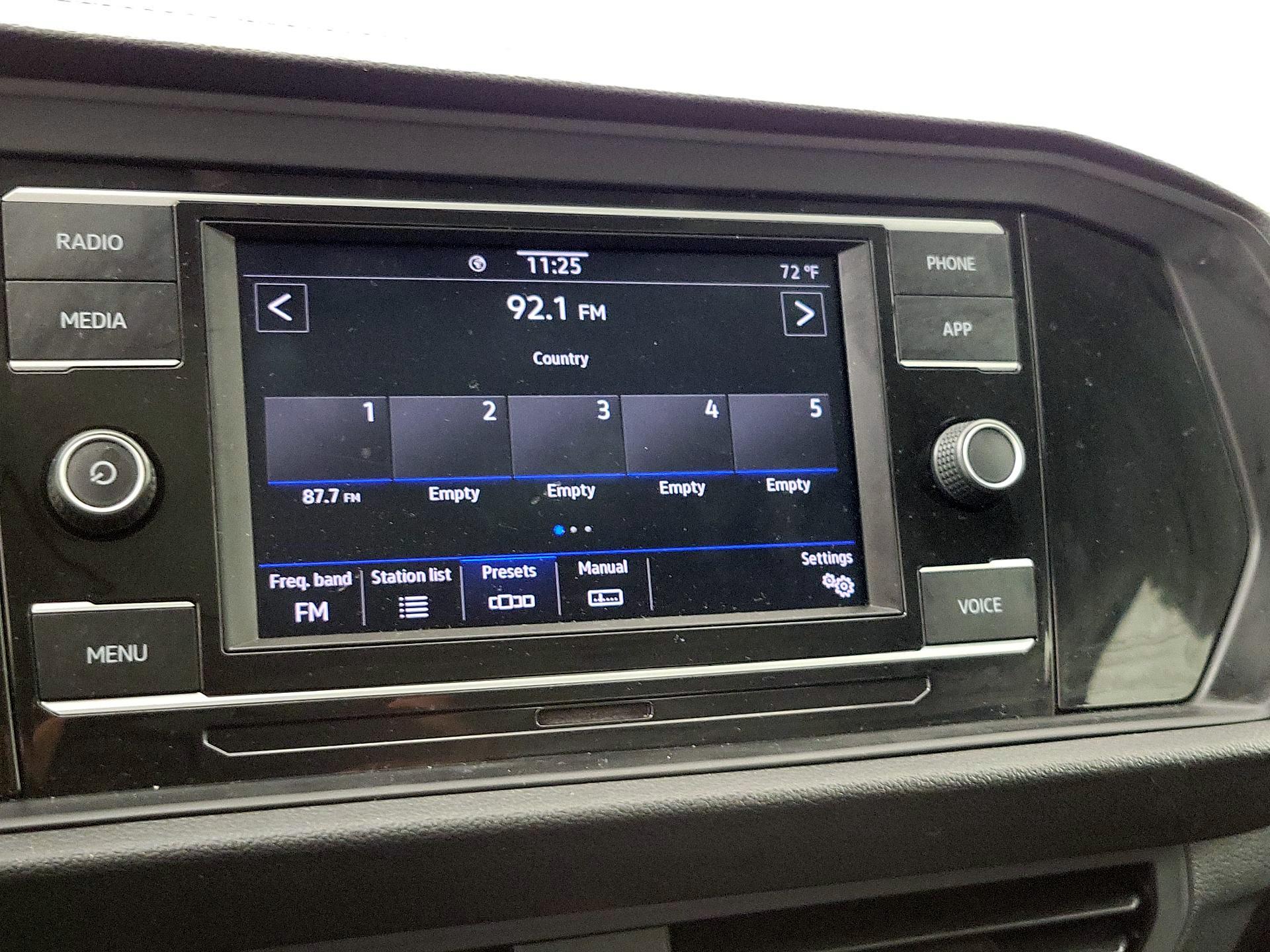 Thumbnail: 2020 Volkswagen Jetta - 15