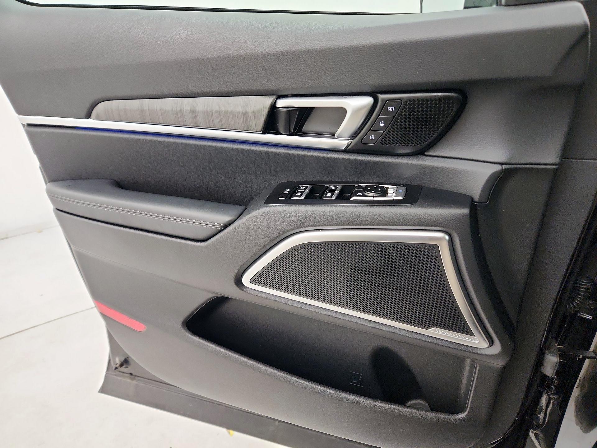 Thumbnail: 2025 Kia Telluride - 12