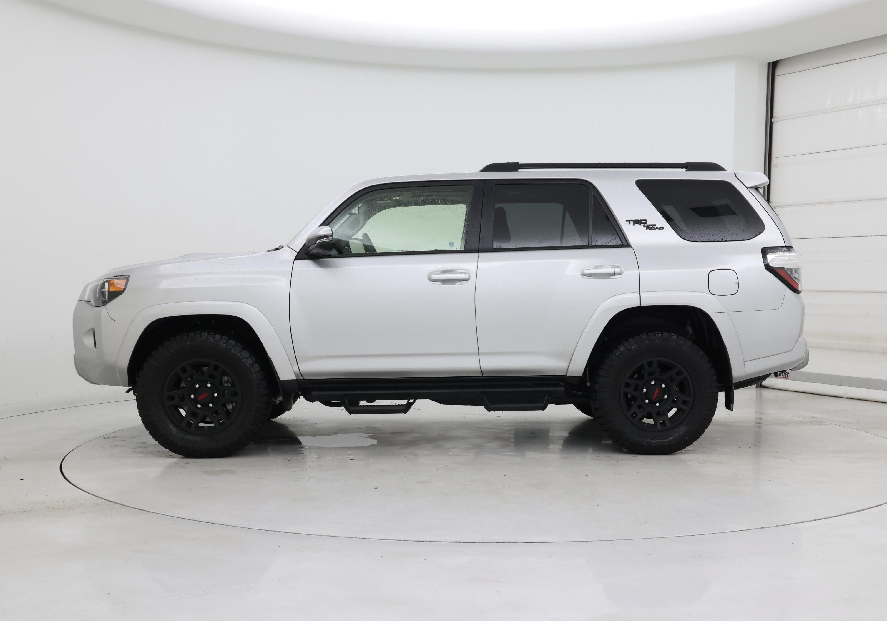 Thumbnail: 2024 Toyota 4Runner - 3
