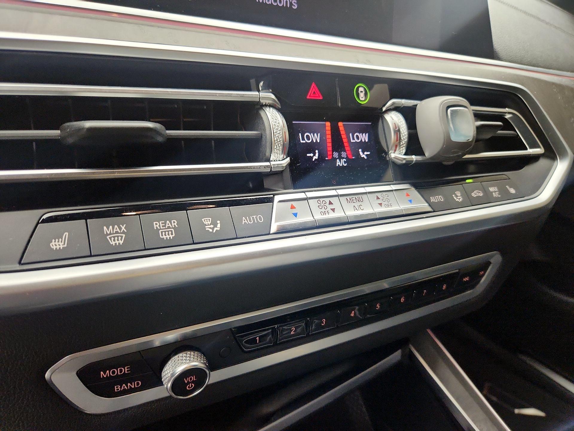 Thumbnail: 2021 BMW X5 - 17