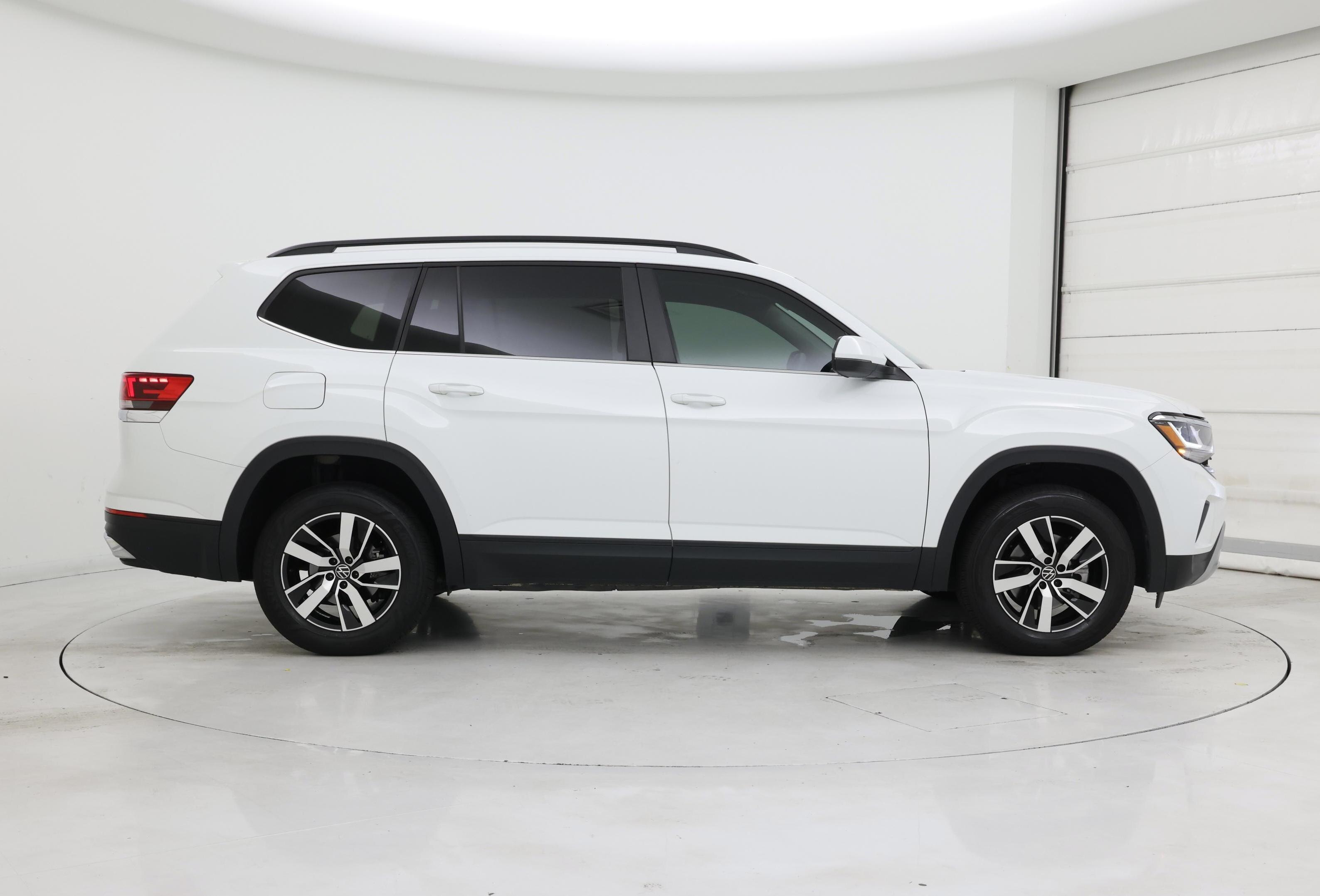 Thumbnail: 2022 Volkswagen Atlas - 7