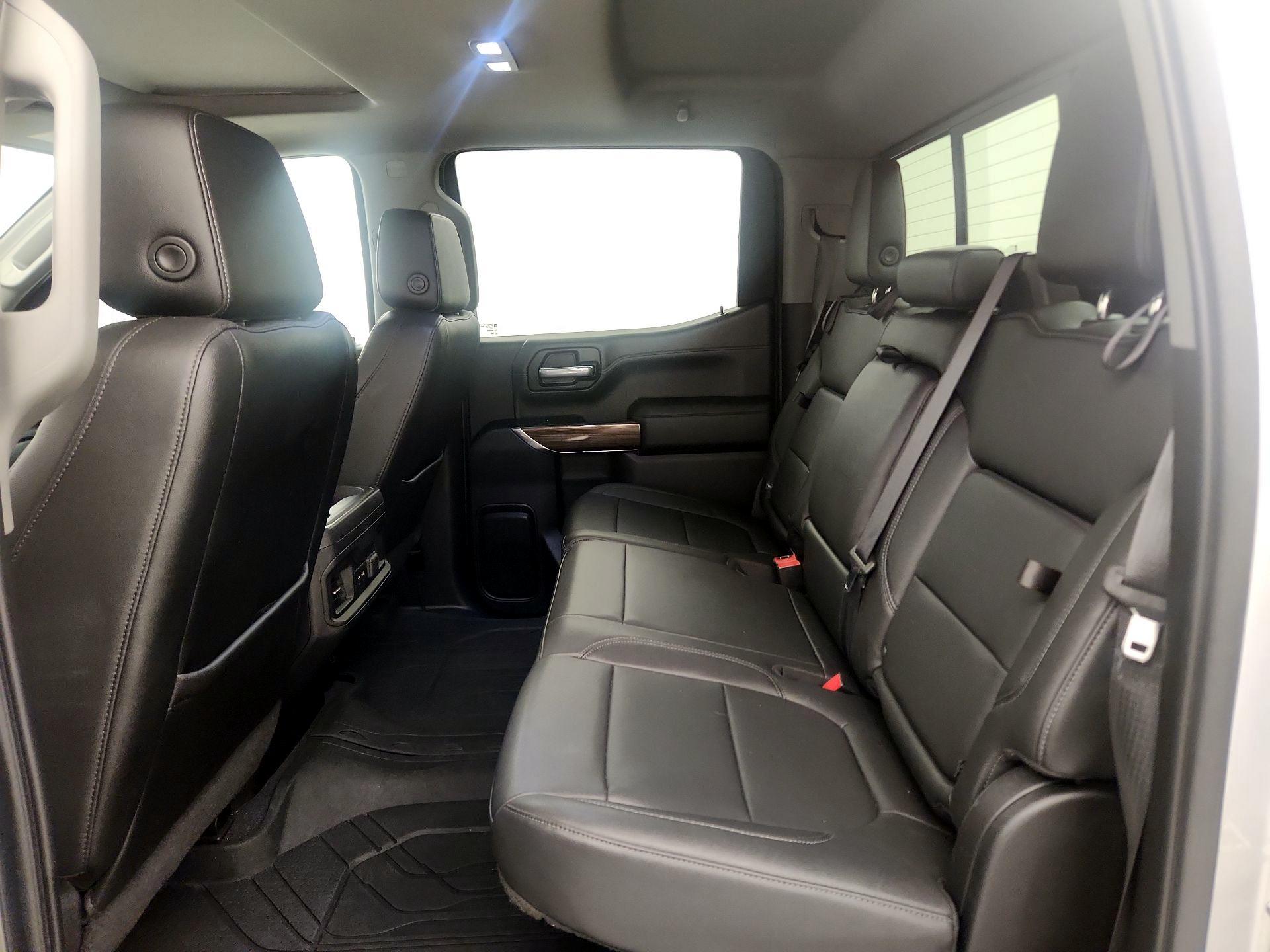 Thumbnail: 2021 Chevrolet Silverado 1500 - 19