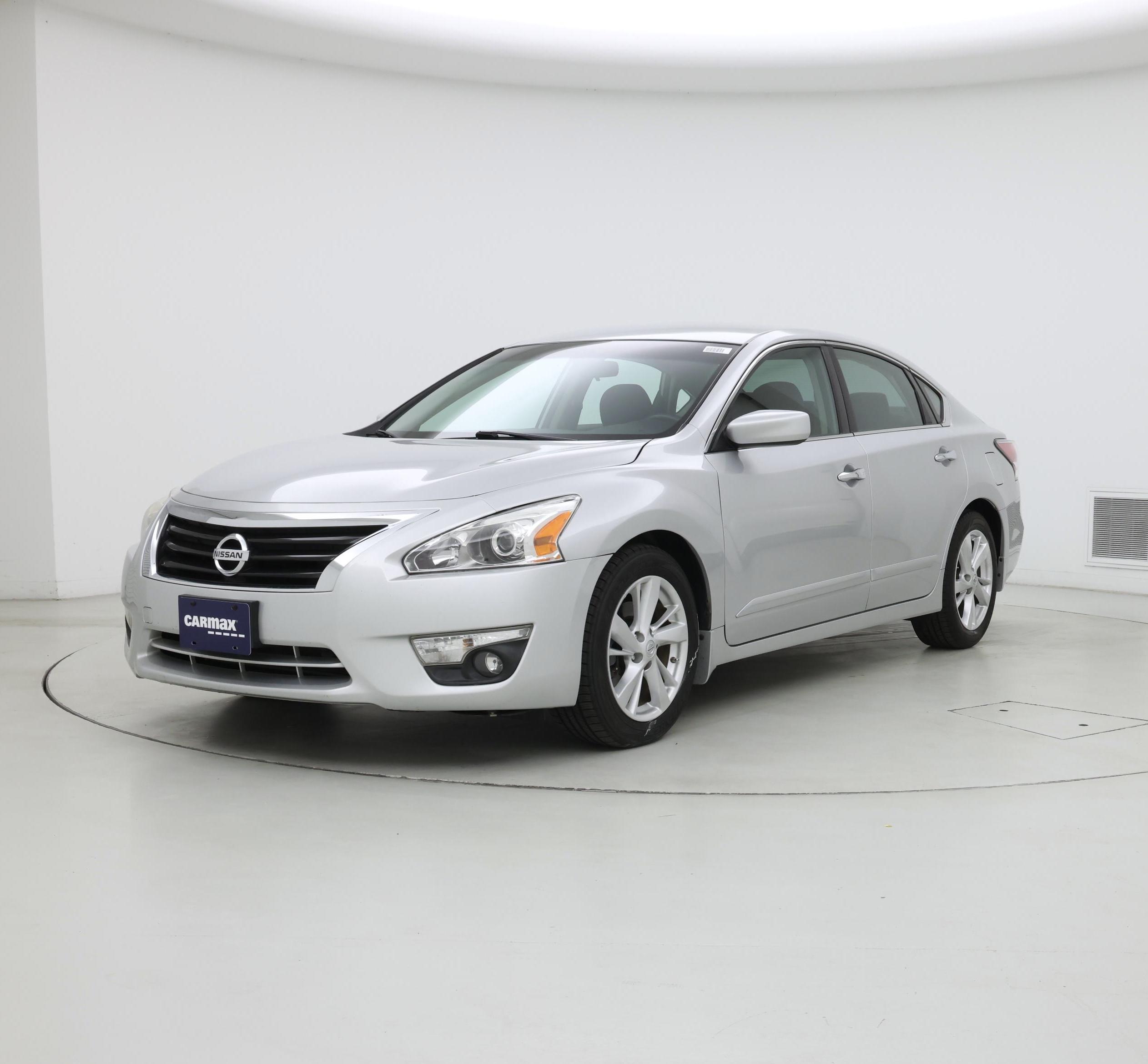Thumbnail: 2015 Nissan Altima - 4