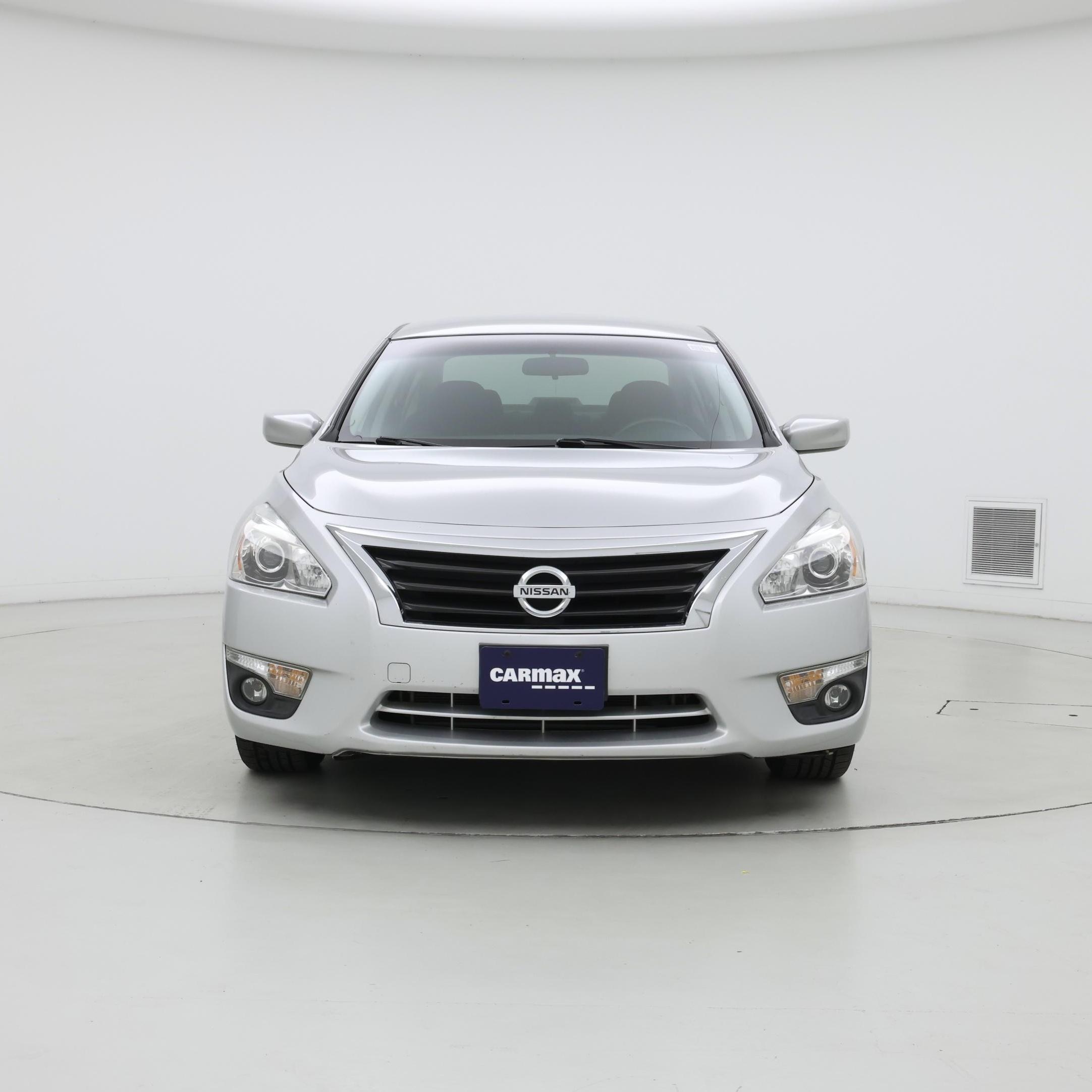 Thumbnail: 2015 Nissan Altima - 5