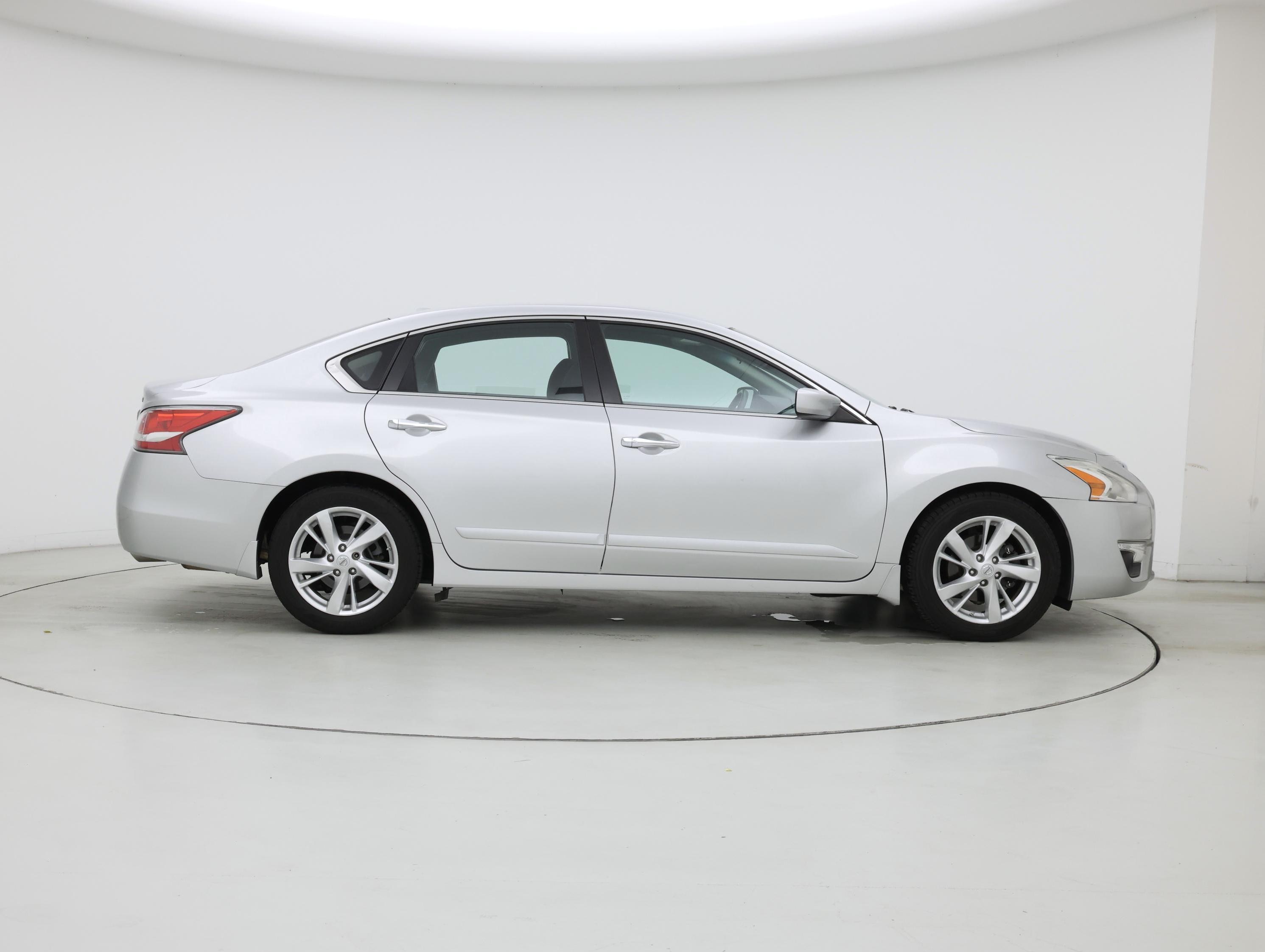 Thumbnail: 2015 Nissan Altima - 7