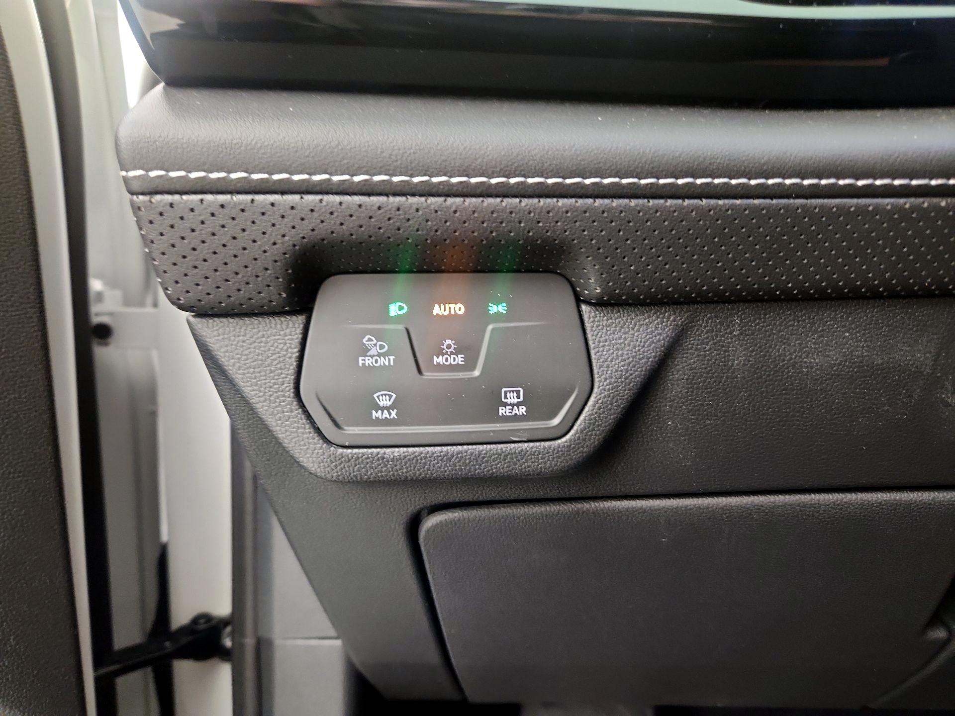 Thumbnail: 2024 Volkswagen Atlas - 13