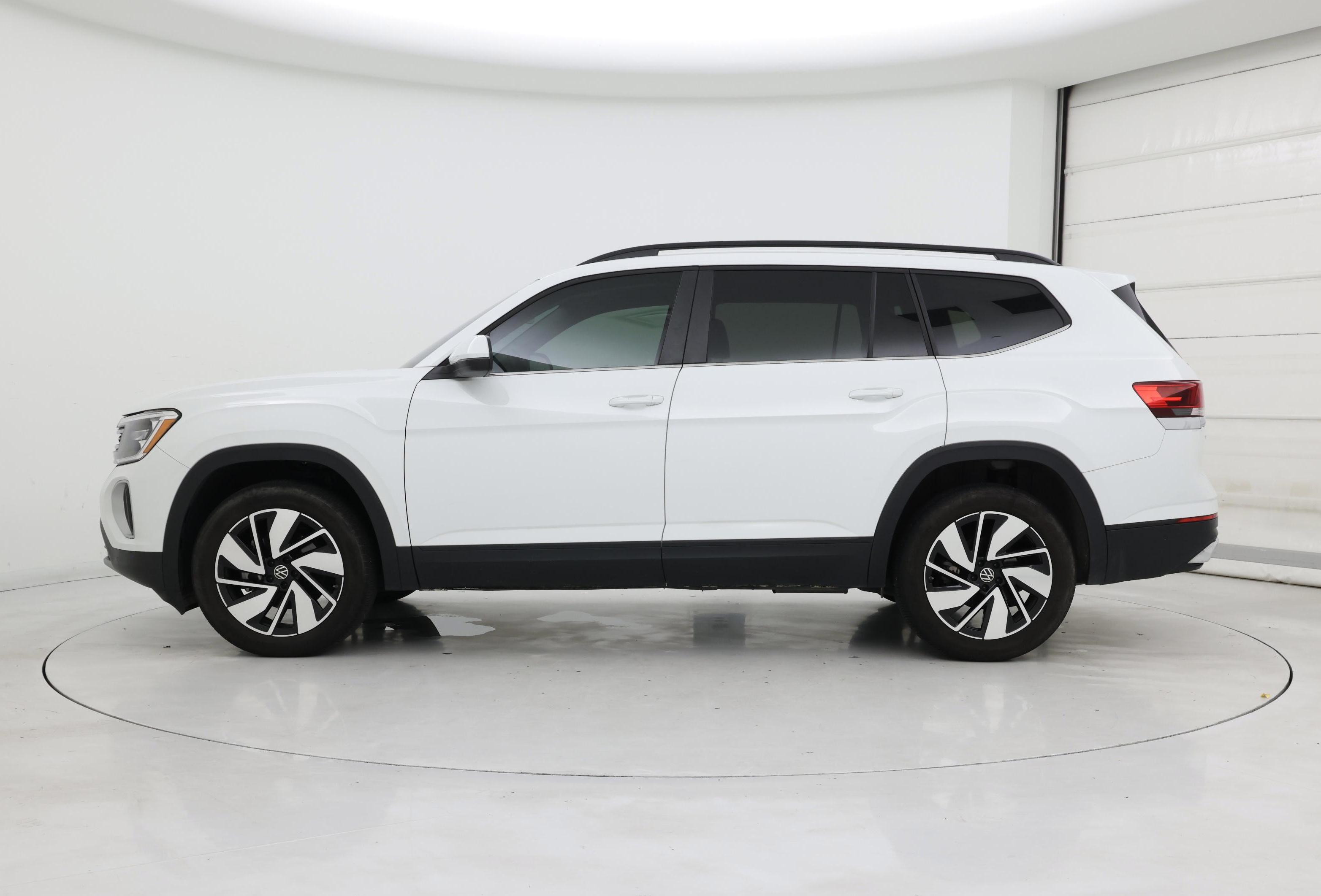 Thumbnail: 2024 Volkswagen Atlas - 3