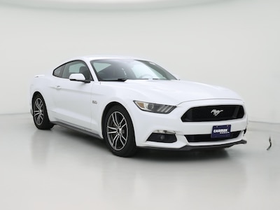 White 2017 Ford Mustang GT Premium