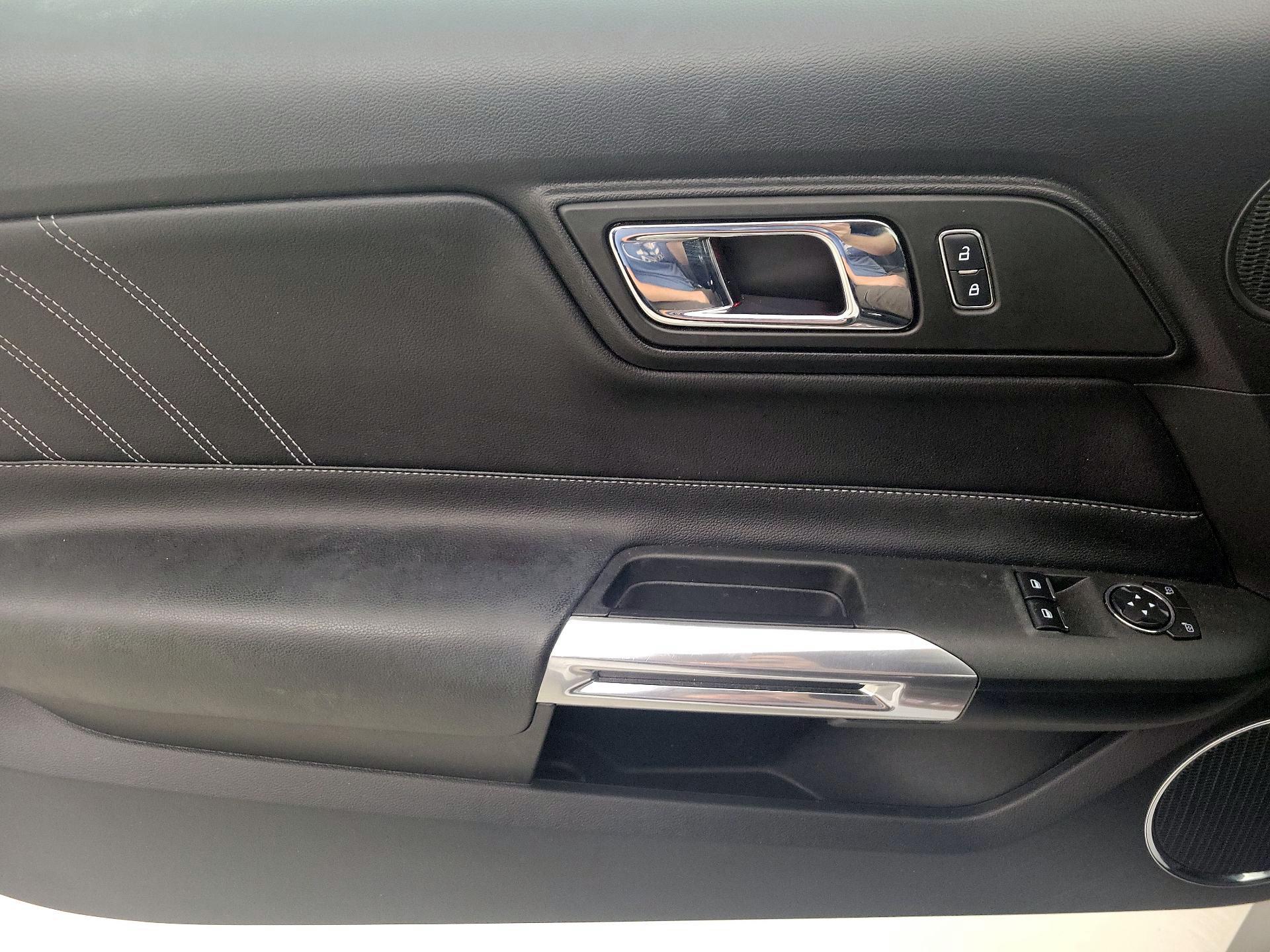 Thumbnail: 2017 Ford Mustang - 12