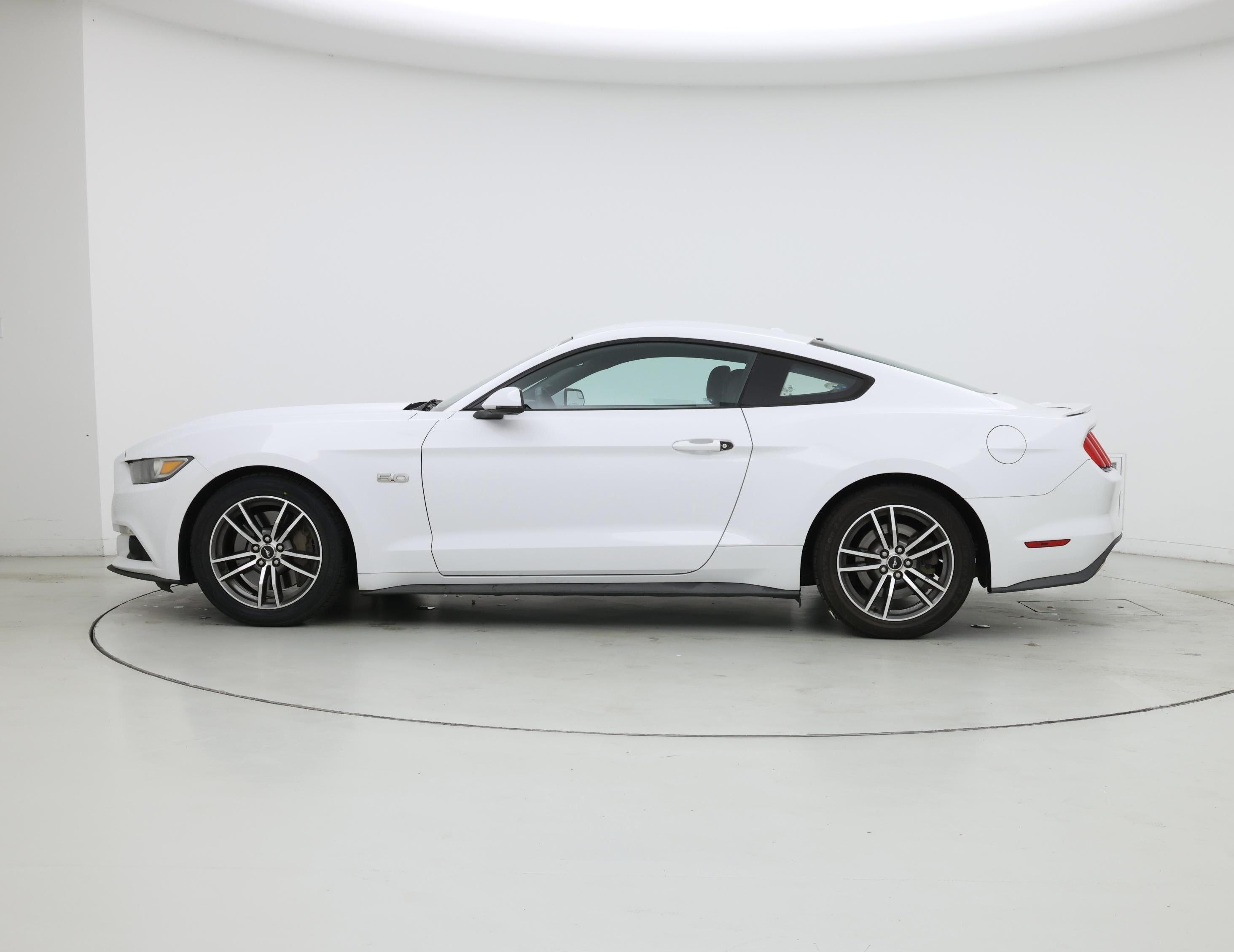 Thumbnail: 2017 Ford Mustang - 3