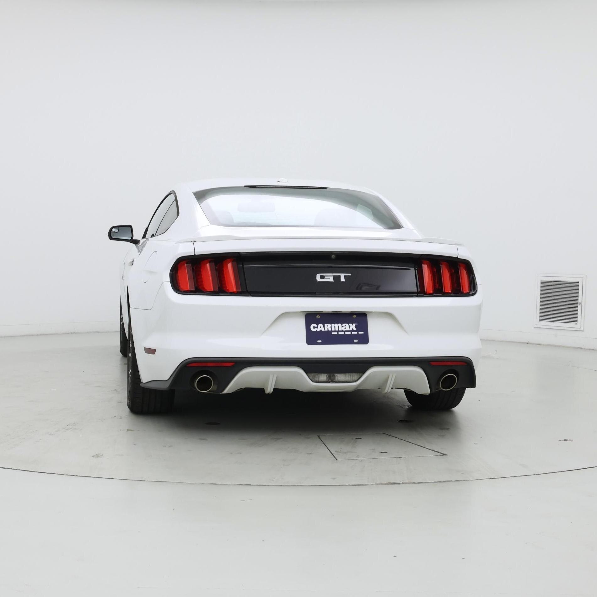 Thumbnail: 2017 Ford Mustang - 6