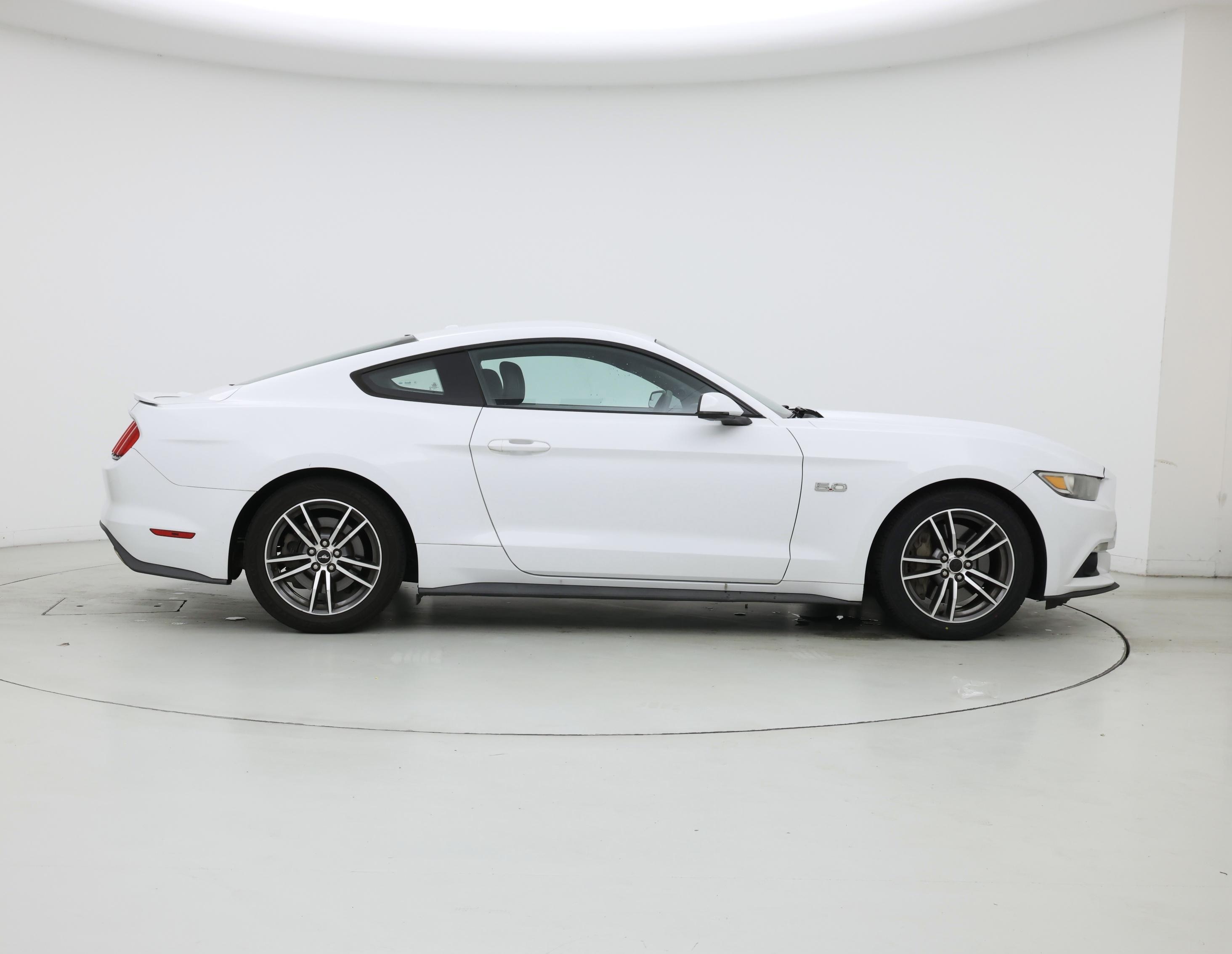 Thumbnail: 2017 Ford Mustang - 7