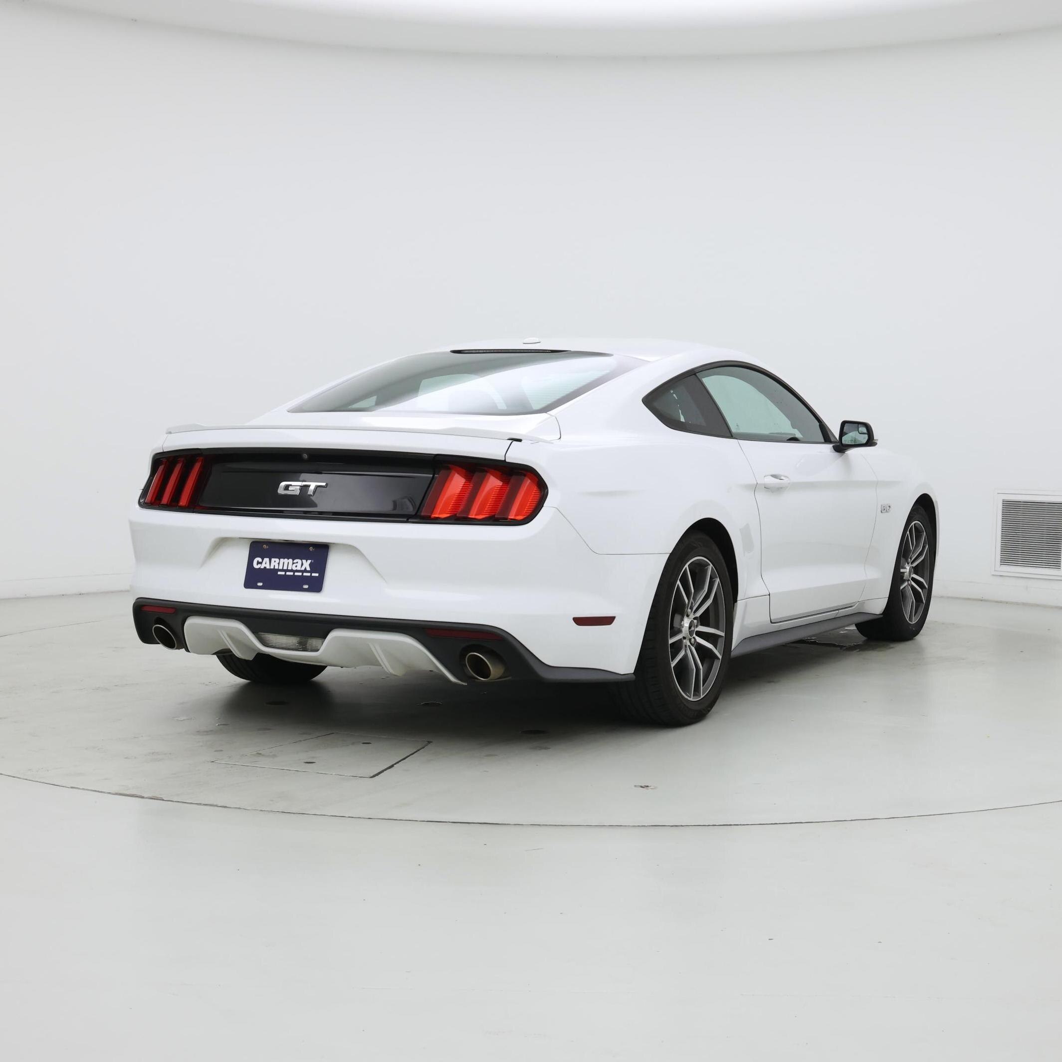 Thumbnail: 2017 Ford Mustang - 8