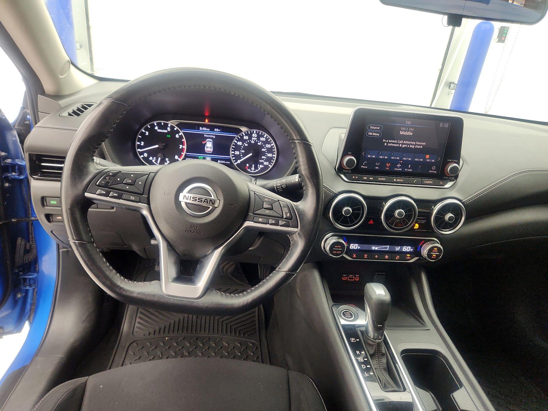 Thumbnail: 2020 Nissan Sentra - 9