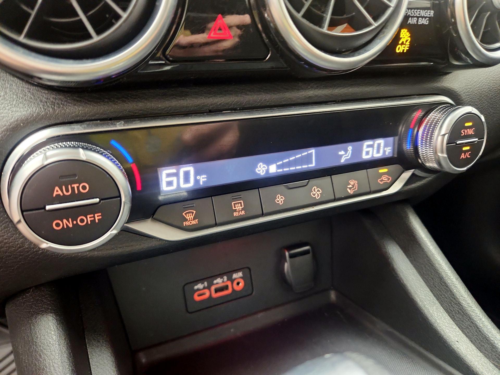 Thumbnail: 2020 Nissan Sentra - 16