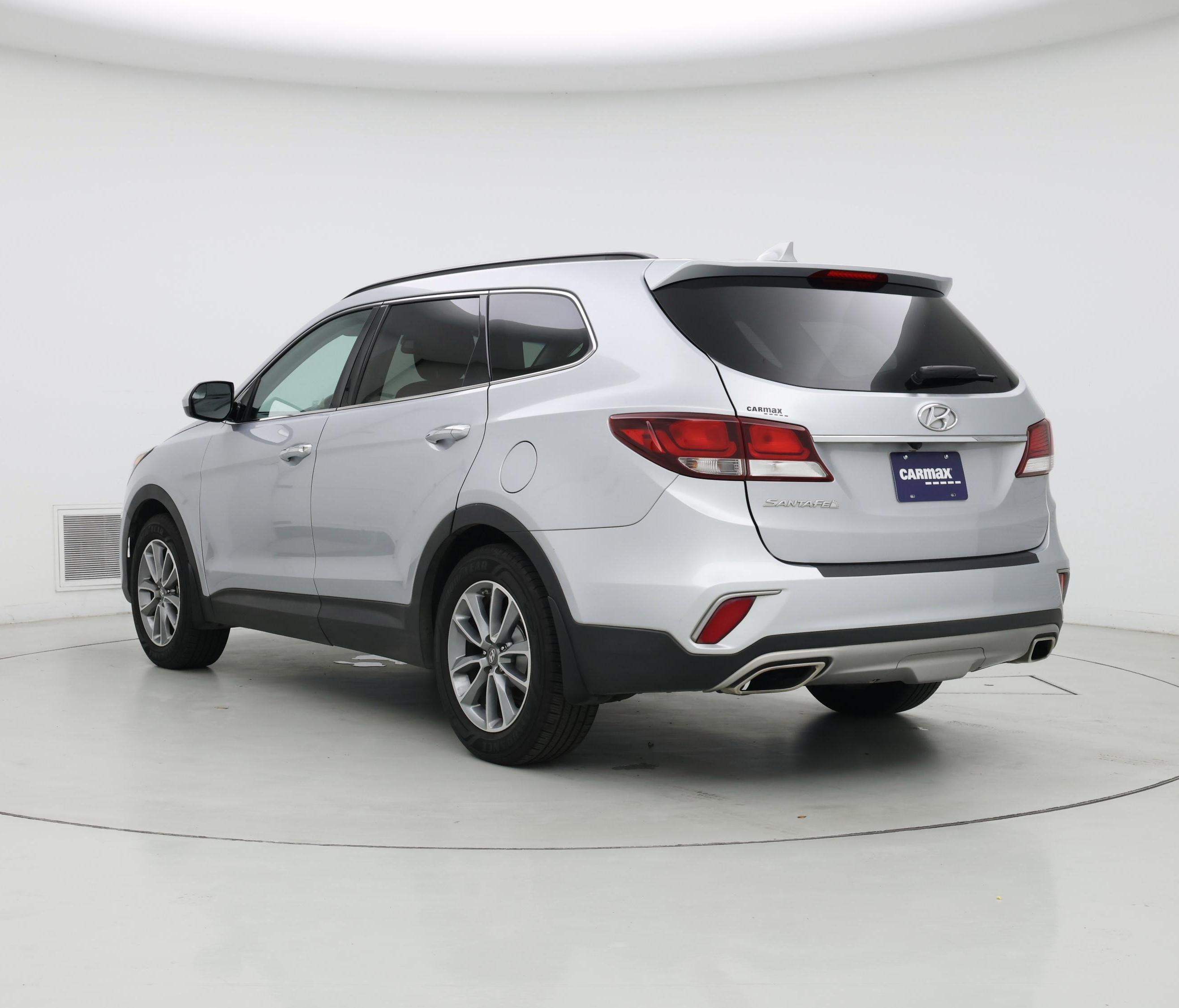 Thumbnail: 2018 Hyundai Santa Fe - 2