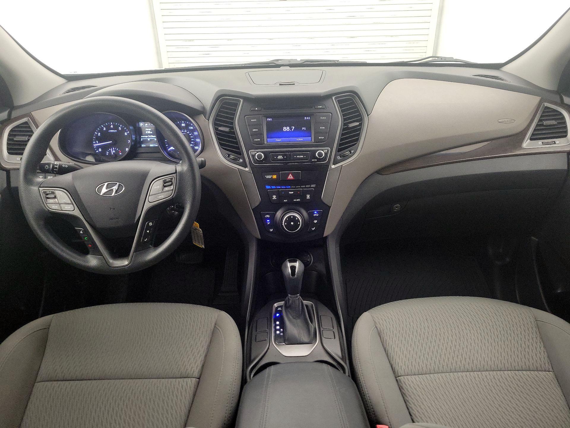 Thumbnail: 2018 Hyundai Santa Fe - 9