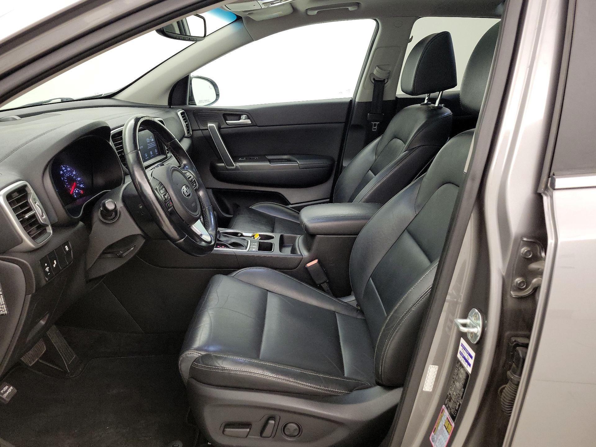Thumbnail: 2017 Kia Sportage - 11
