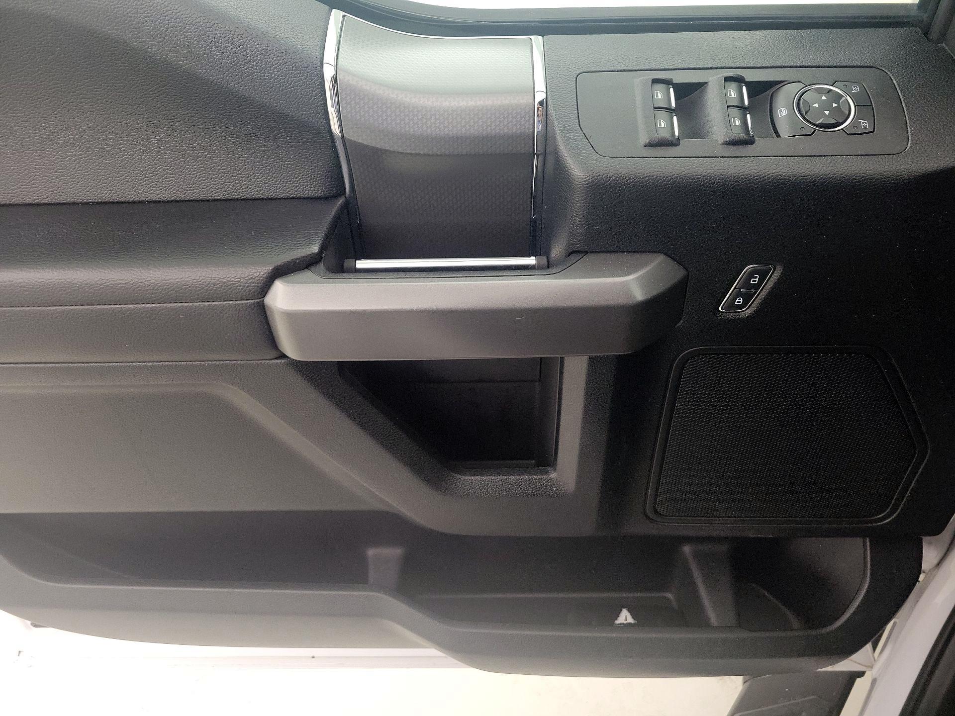 Thumbnail: 2016 Ford F-150 - 12