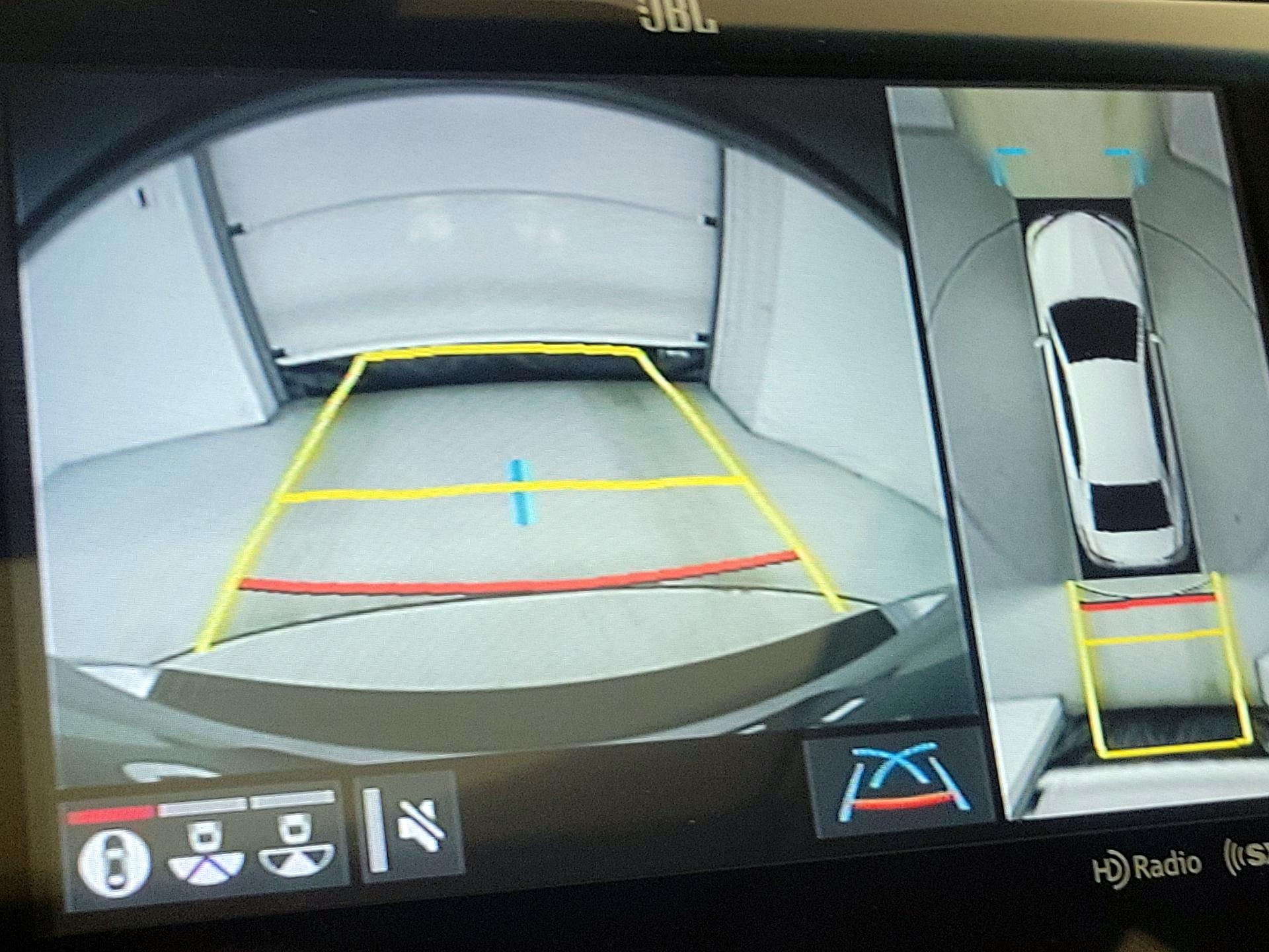 Thumbnail: 2019 Toyota Camry - 14