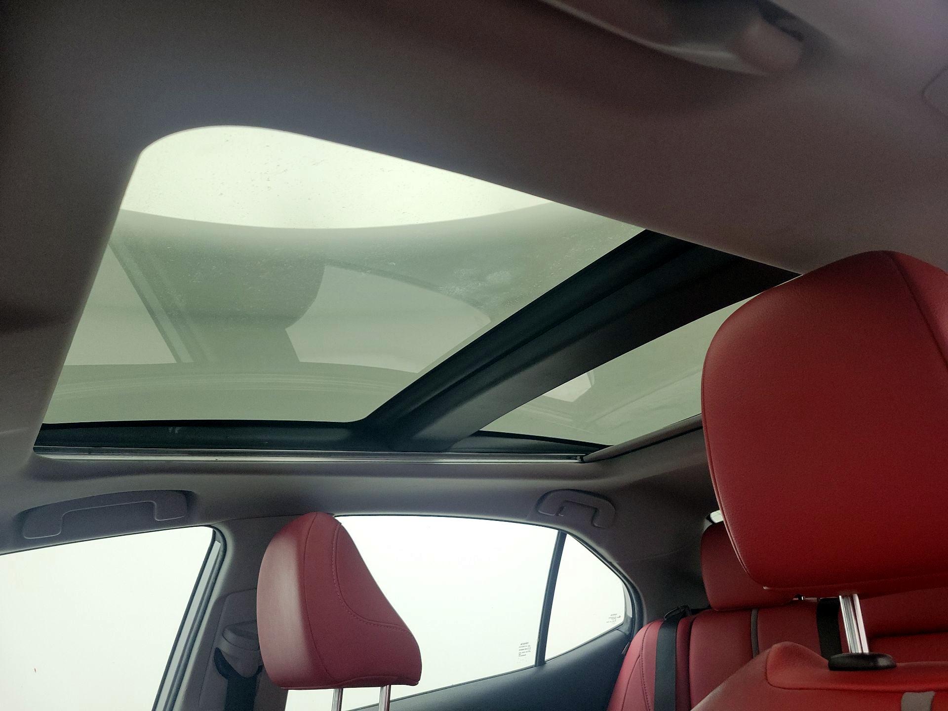 Thumbnail: 2019 Toyota Camry - 19