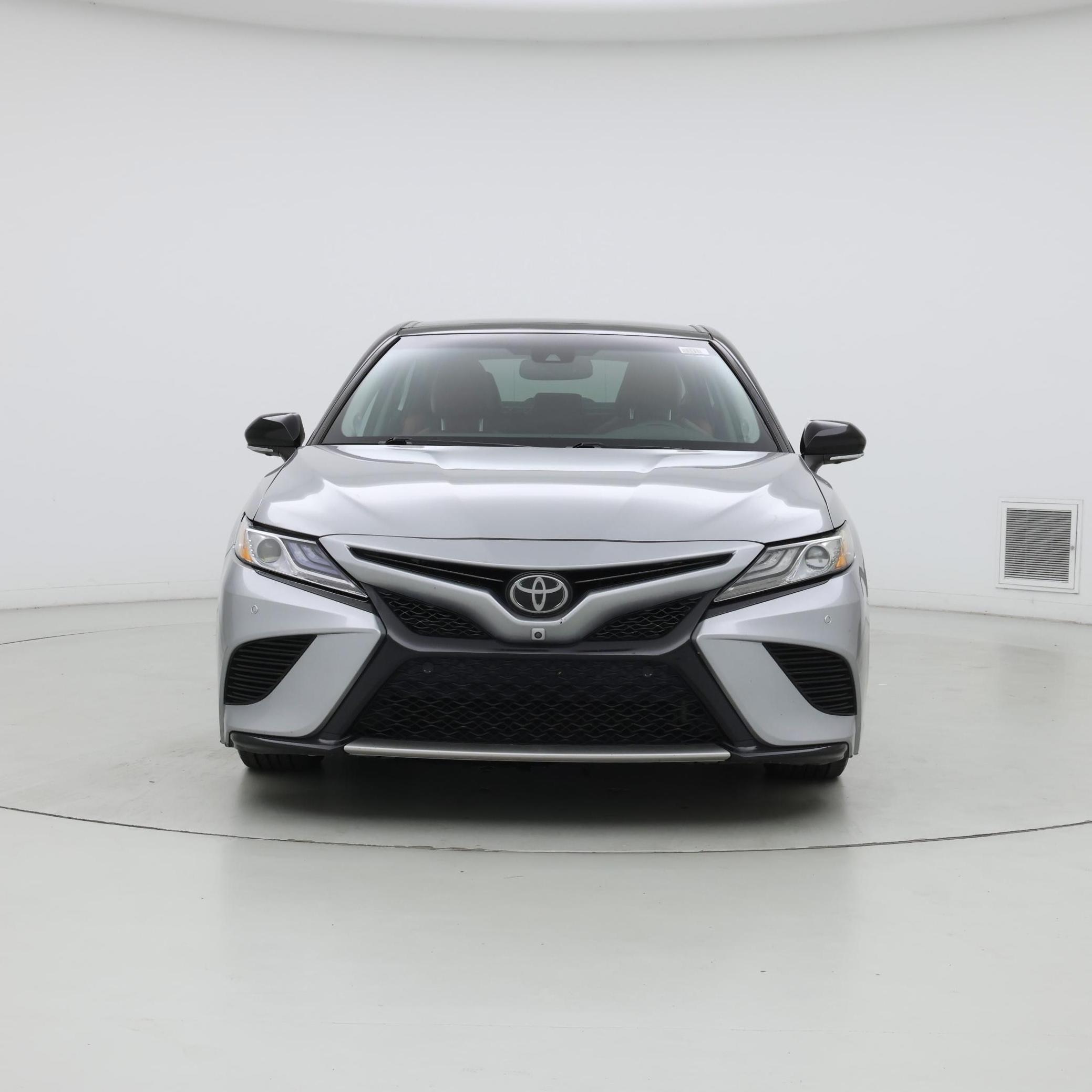 Thumbnail: 2019 Toyota Camry - 5