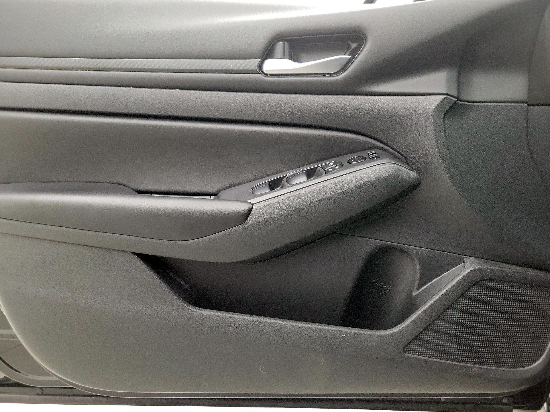 Thumbnail: 2022 Nissan Altima - 12